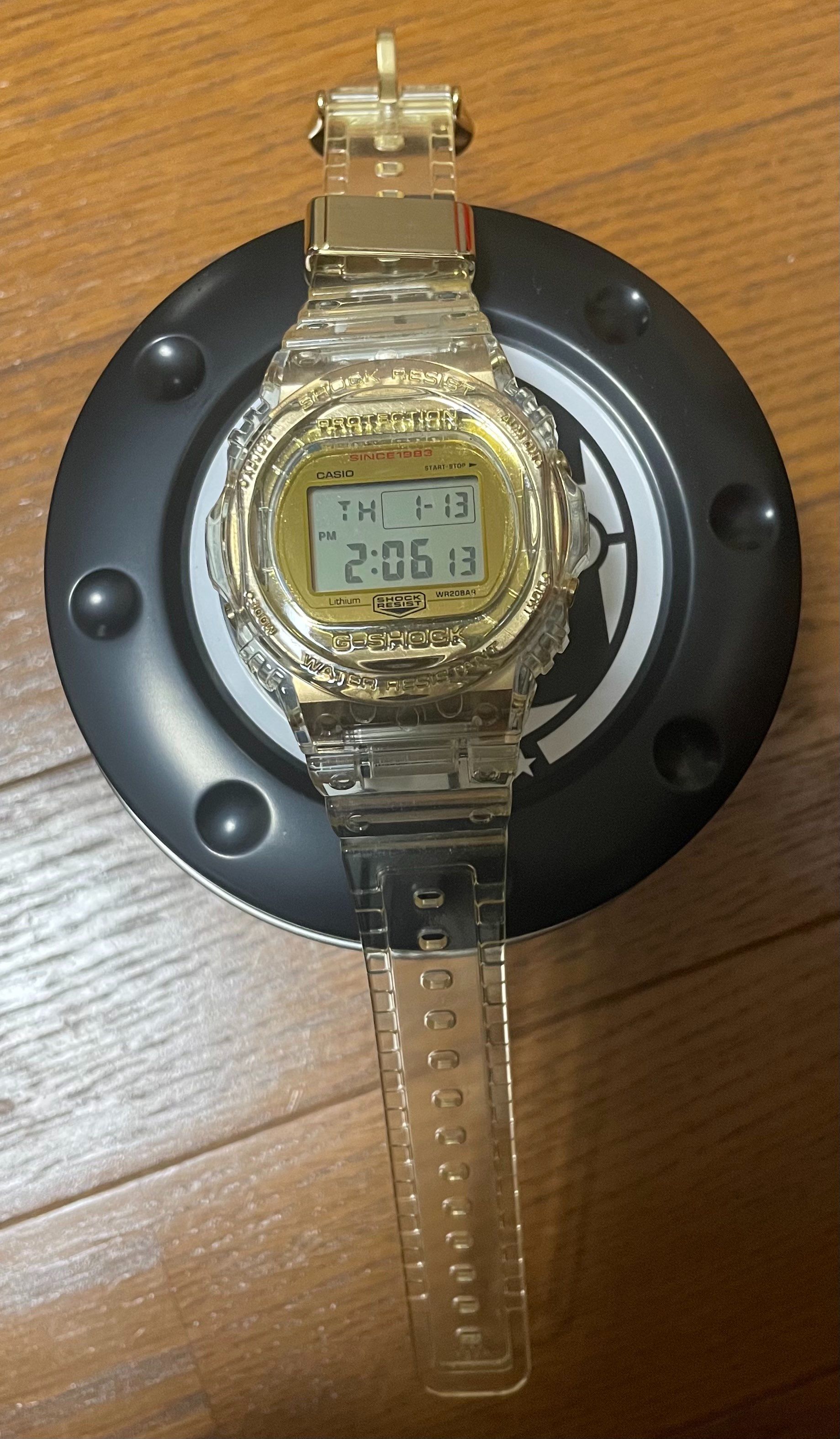 Casio G-Shock Glacier Gold DW5735E-7 - 44mm in Silicone