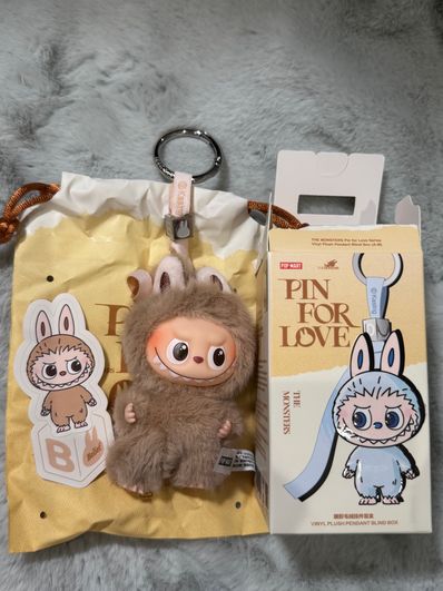 POP MART THE MONSTERS (LABUBU) Pin for Love Series-Vinyl Plush Pendant (A-M) B