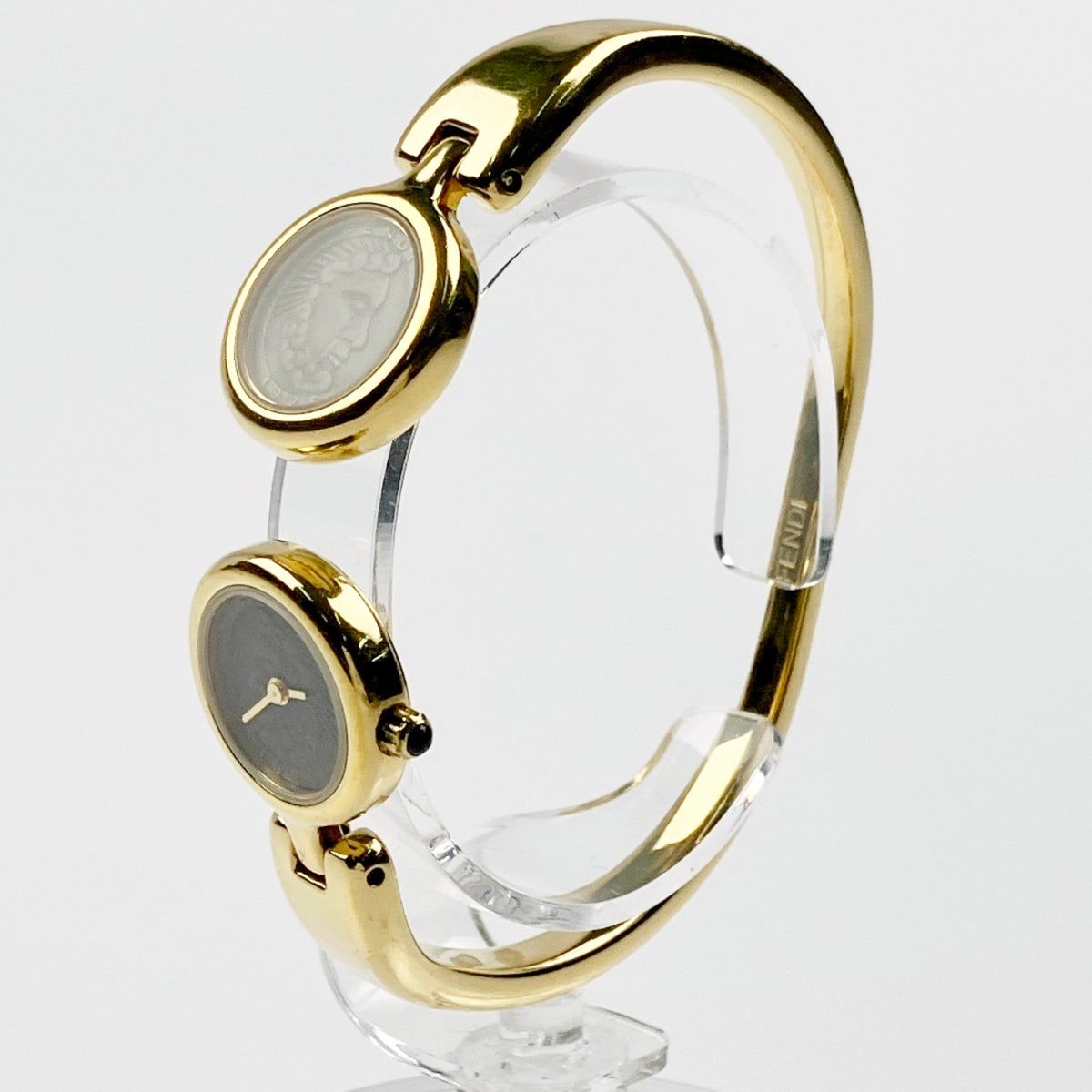 ▽▽FENDI フェンディ ダブルフェイス バングルウォッチ 600L