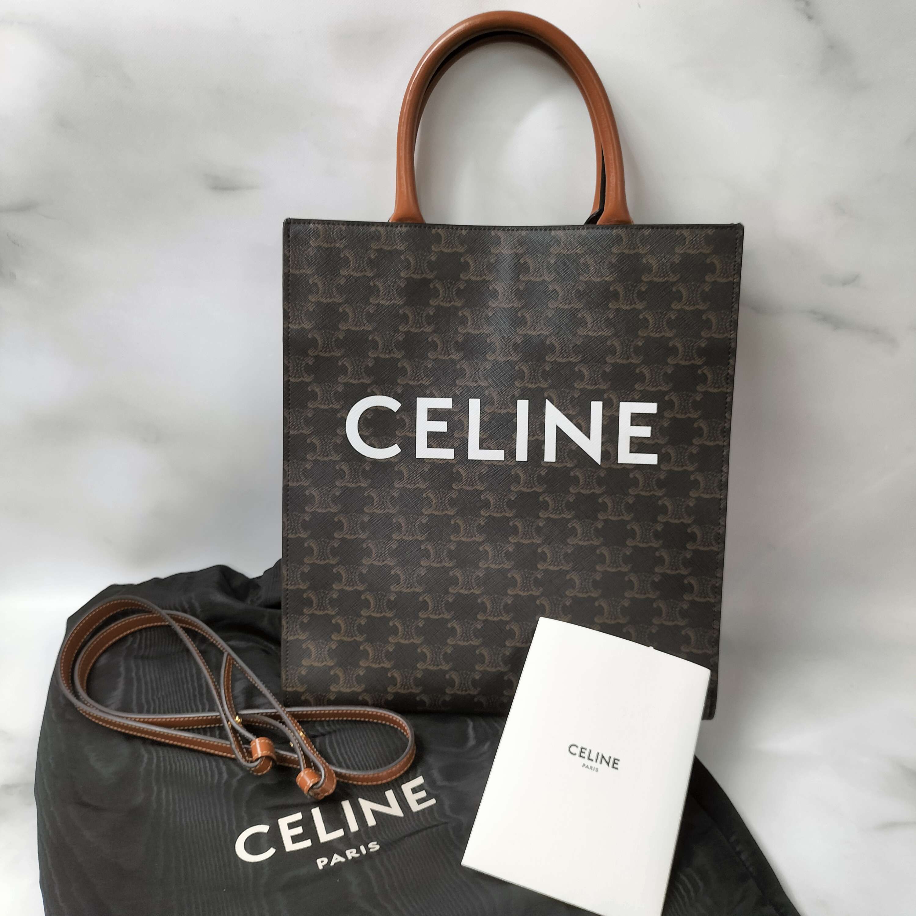 CELINE Small Cabas Vertical In Triomphe Canvas And Calfskin "Tan"