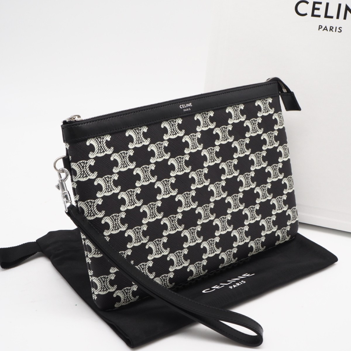 極美品 CELINE セリーヌ トリオンフキャンバス ストラップ付きポーチ 10L682FSM-38AW クラッチバッグ ブラック ホワイト コーティングキャンバス レディース