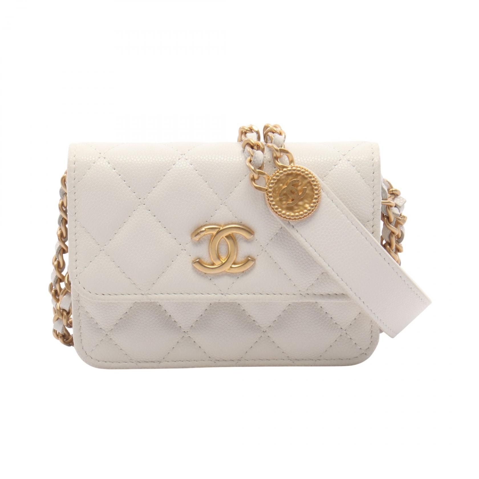 シャネル CHANEL マトラッセ ショルダーバッグ バッグ キャビアスキン(グレインドカーフ) レディース ホワイト系 AP2857 【中古】