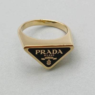 PRADA プラダ リング・指輪 1IA057 メタル ゴールド ブラック レディース【中古】