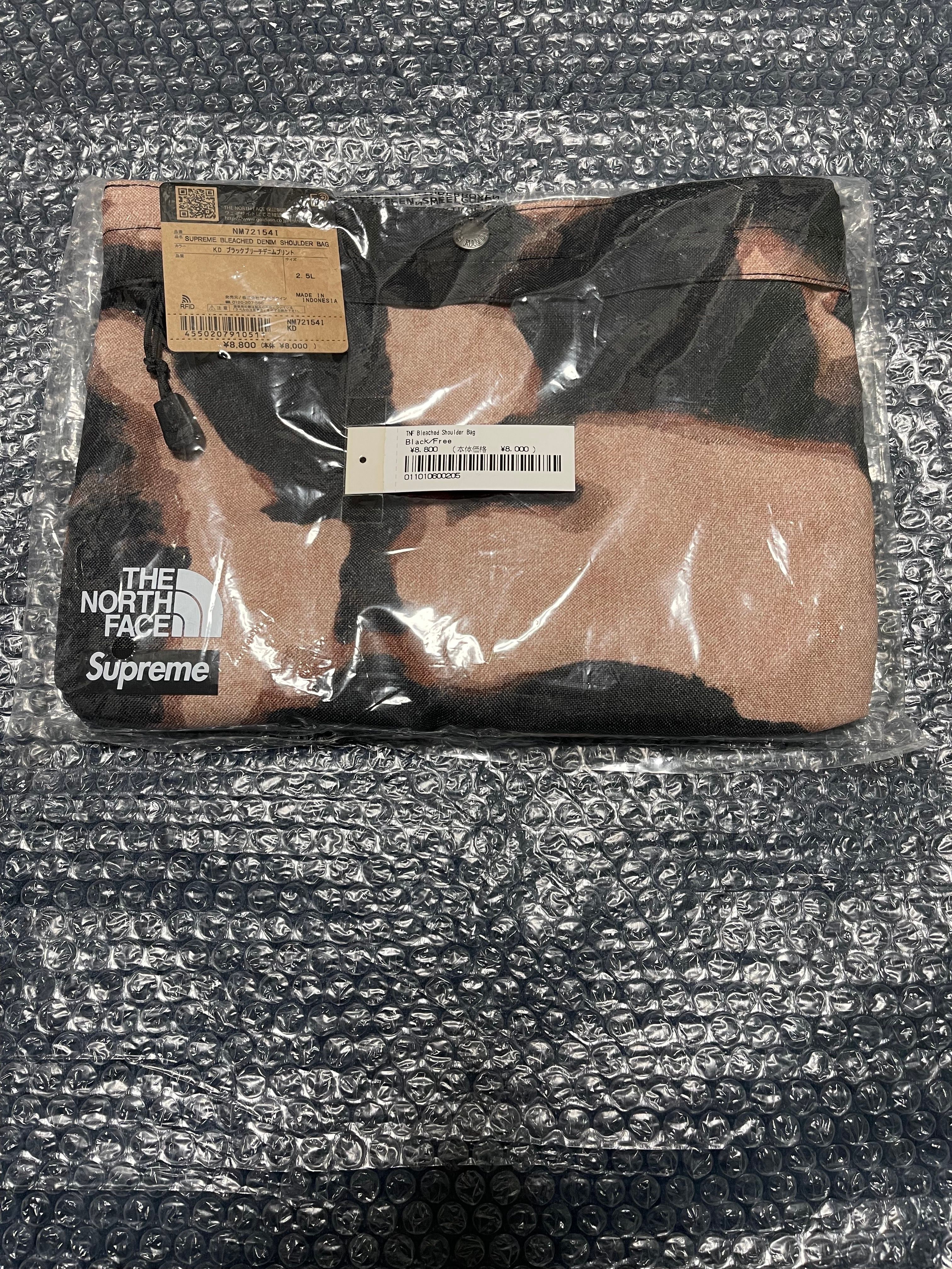 Supreme x The North Face Bleached Denim Print Shoulder Bag "Black"