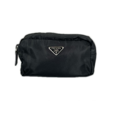 PRADA プラダ トライアングルロゴ ポーチ ナイロン ブラック レディース【中古】