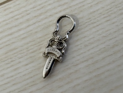 美品!正規品 クロムハーツ ダガーチャーム ネックレス ペンダント ウォレット 財布