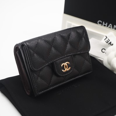 極美品 CHANEL シャネル マトラッセ コンパクトウォレット AP0230 三つ折り財布 ブラック キャビアスキン レディース