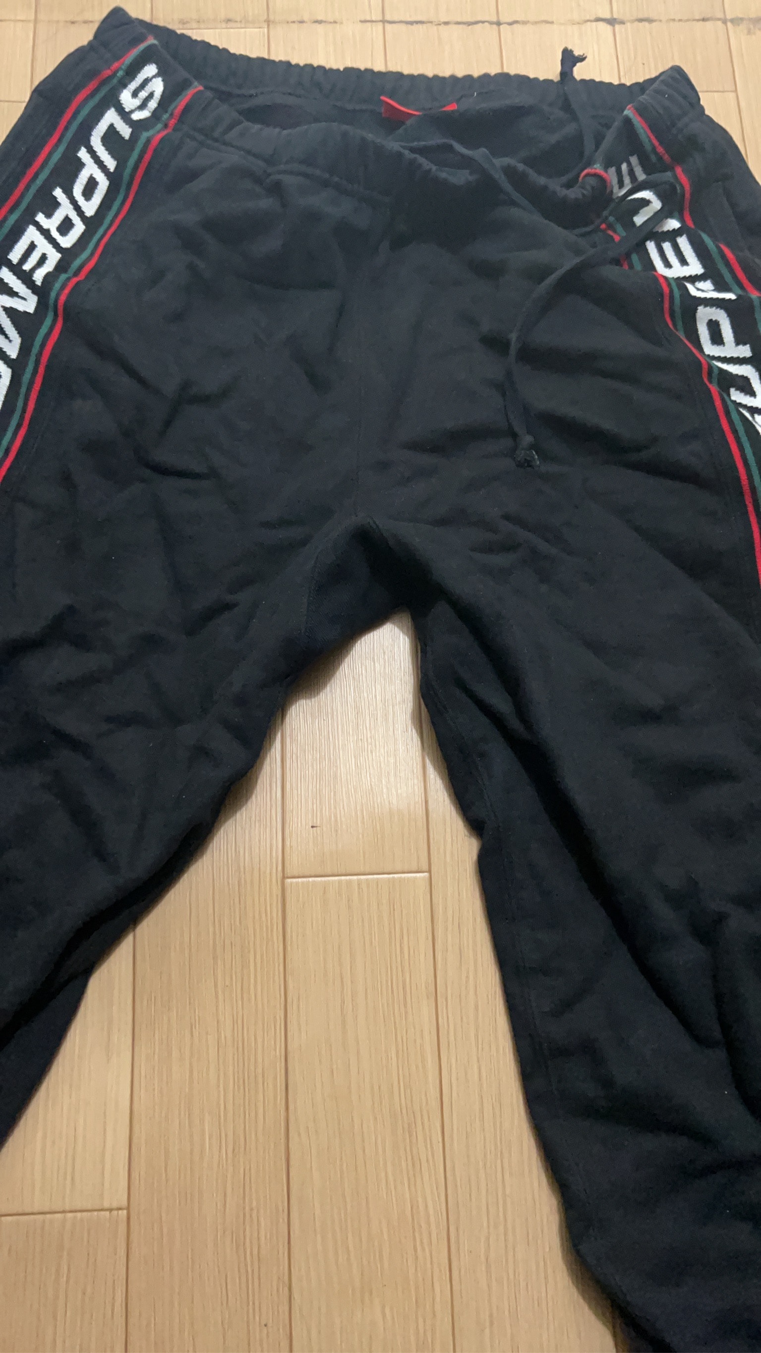 Supreme Text Rib Sweatpant "Black"