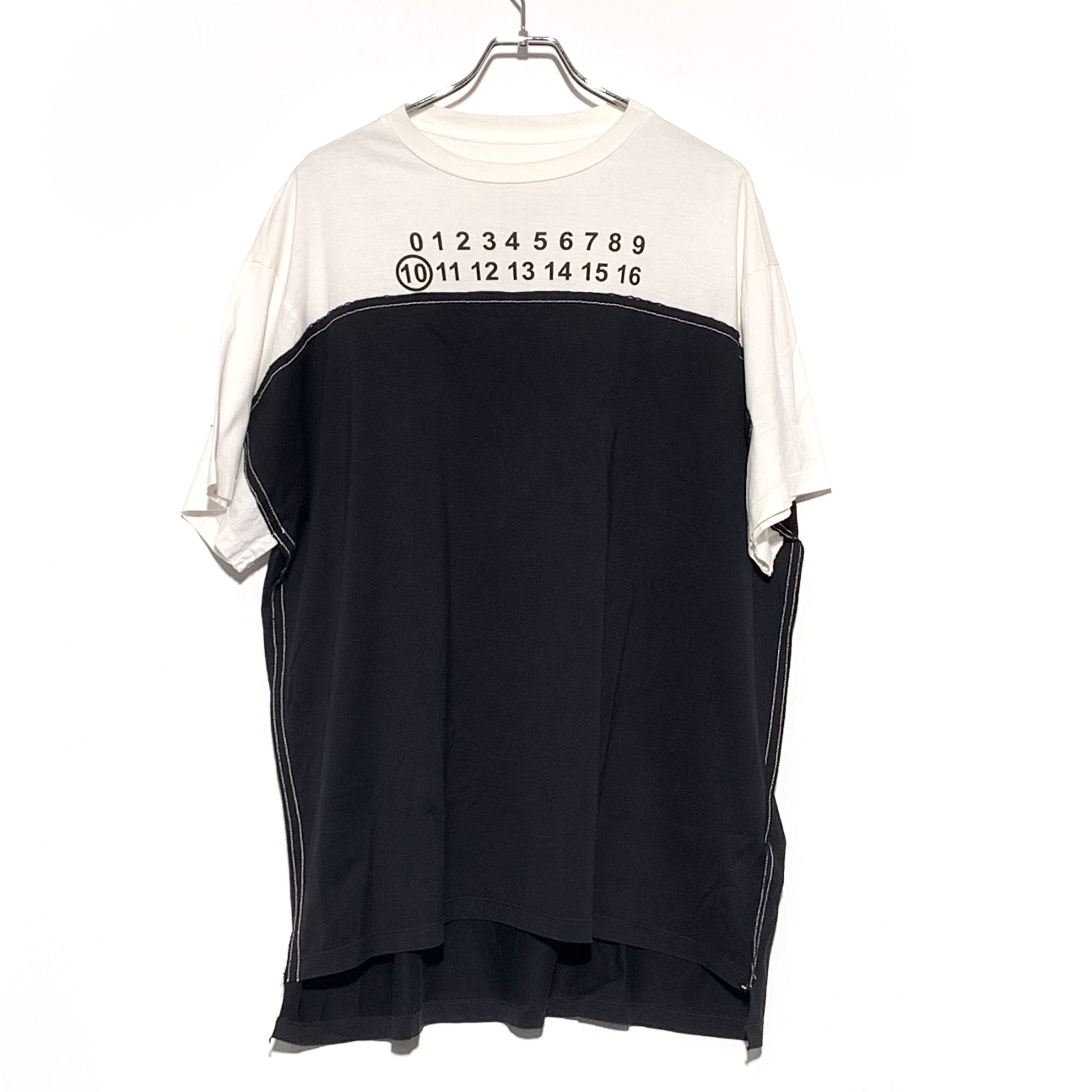 Maison Margiela オーバーサイズ Spliced ロゴTシャツ