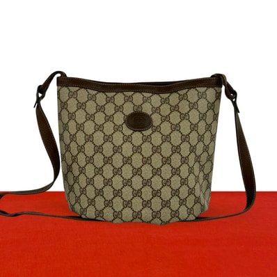 GUCCI グッチ GG ロゴ 柄 レザー PVC ショルダーバッグ ブラウン
39771