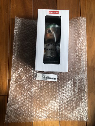 Supreme Bobblehead Supreme Bobblehead
