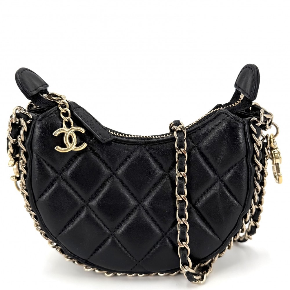 CHANEL シャネル ショルダーバッグ ココマーク スモールホーボー マトラッセ ミニバッグ 肩掛け 斜め掛け チェーンショルダー ラムスキン ブラック 黒 ゴールド金具 レディース【中古品】