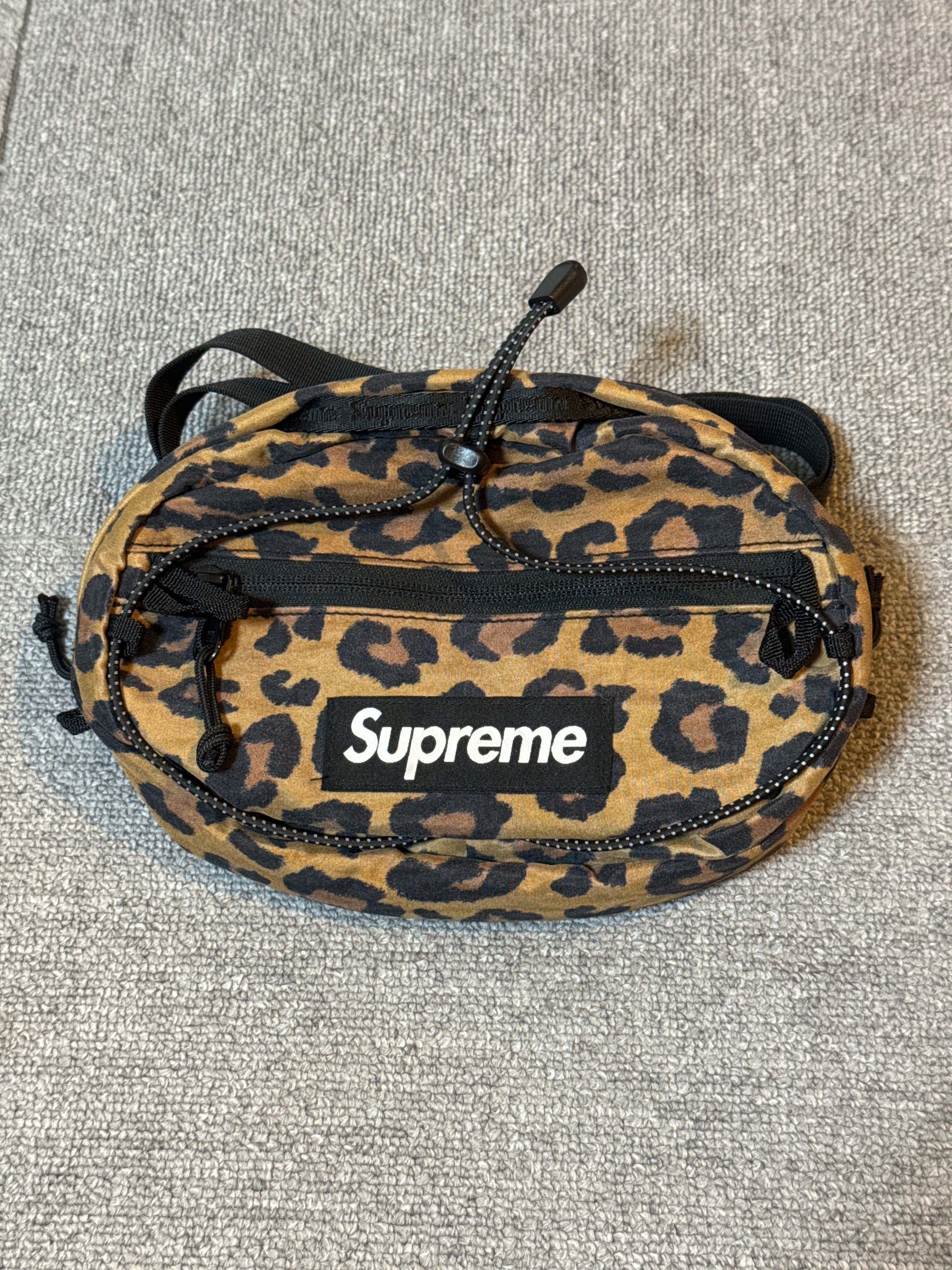 Supreme Waist Bag 2.5L 