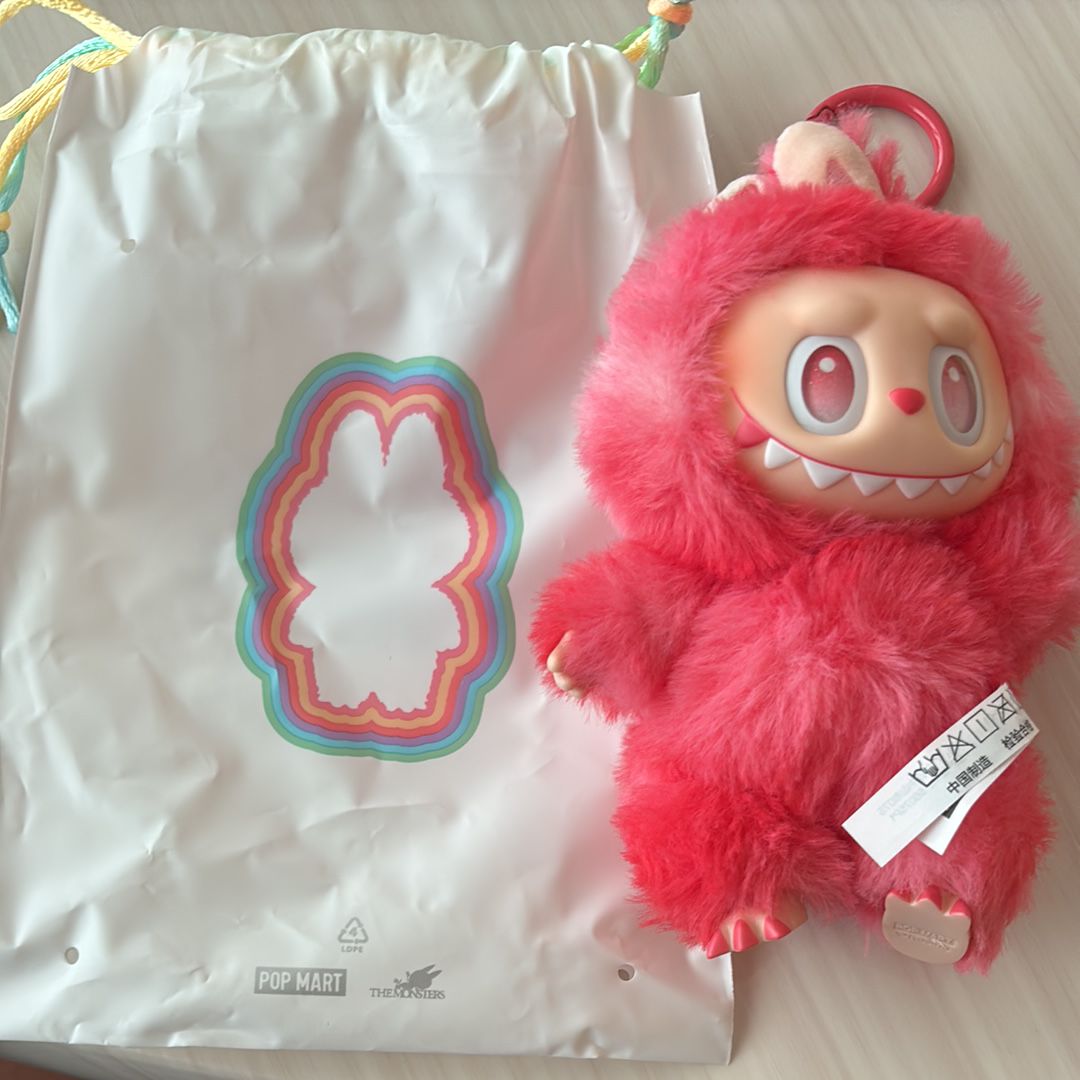 POP MART THE MONSTERS (LABUBU) Big into Energy Series Plush Pendant LOVE