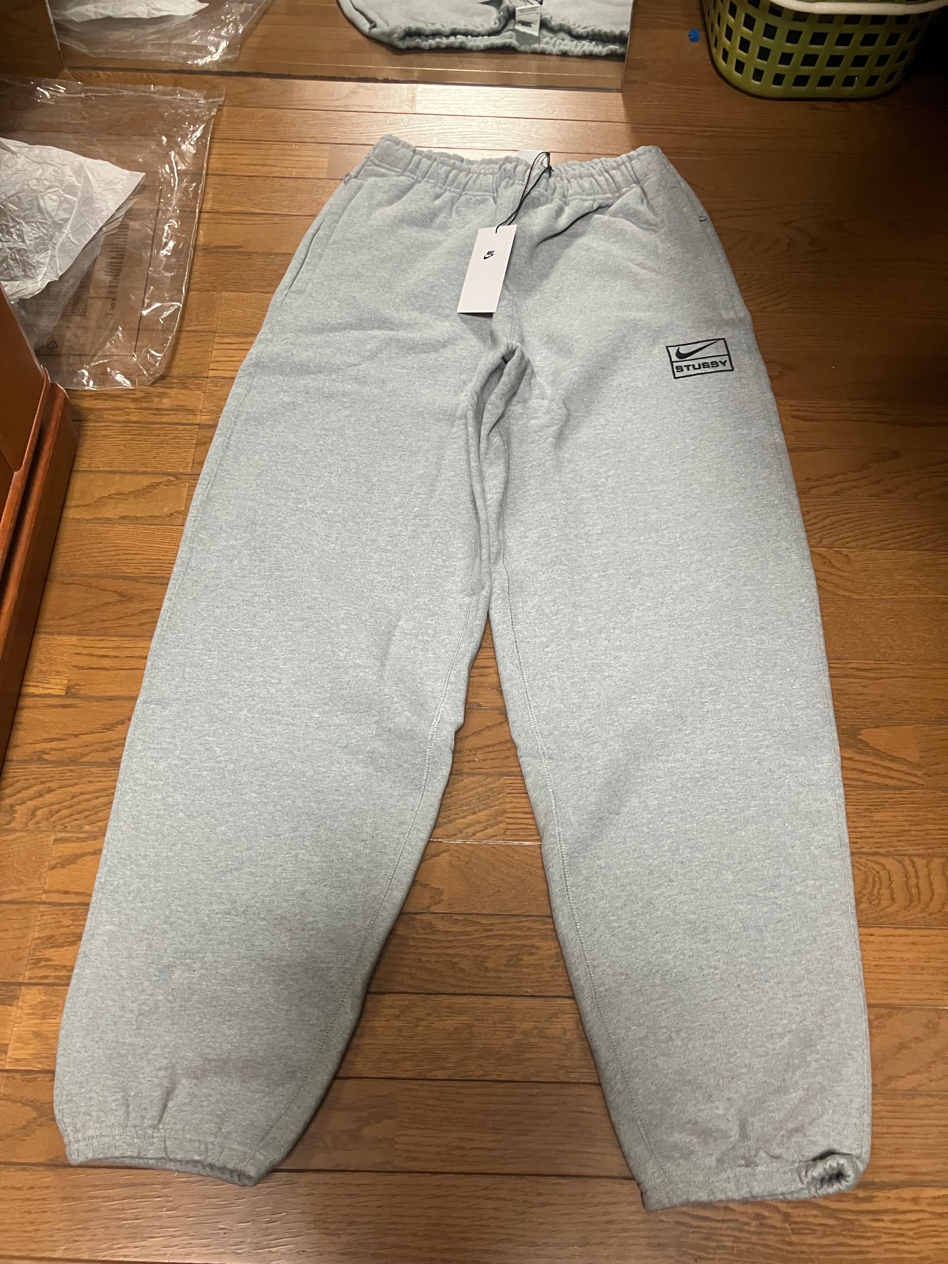 Stussy x Nike Fleece Pants (US Size) "Grey" DO9340-063
