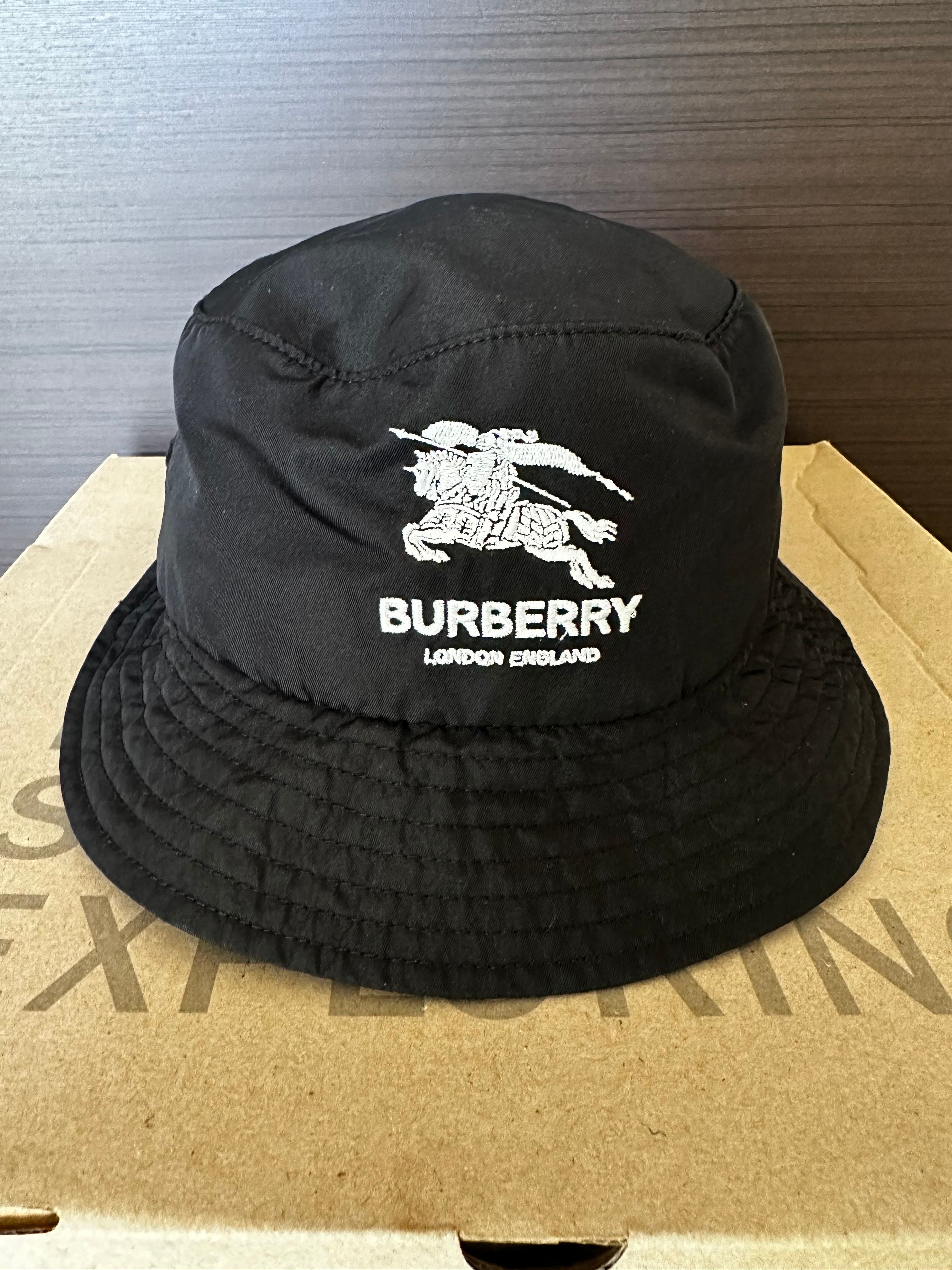 Supreme / Burberry Crusher "Black"
