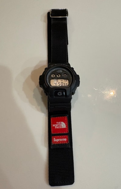 Supreme x The North Face G-SHOCK Watch "Black"