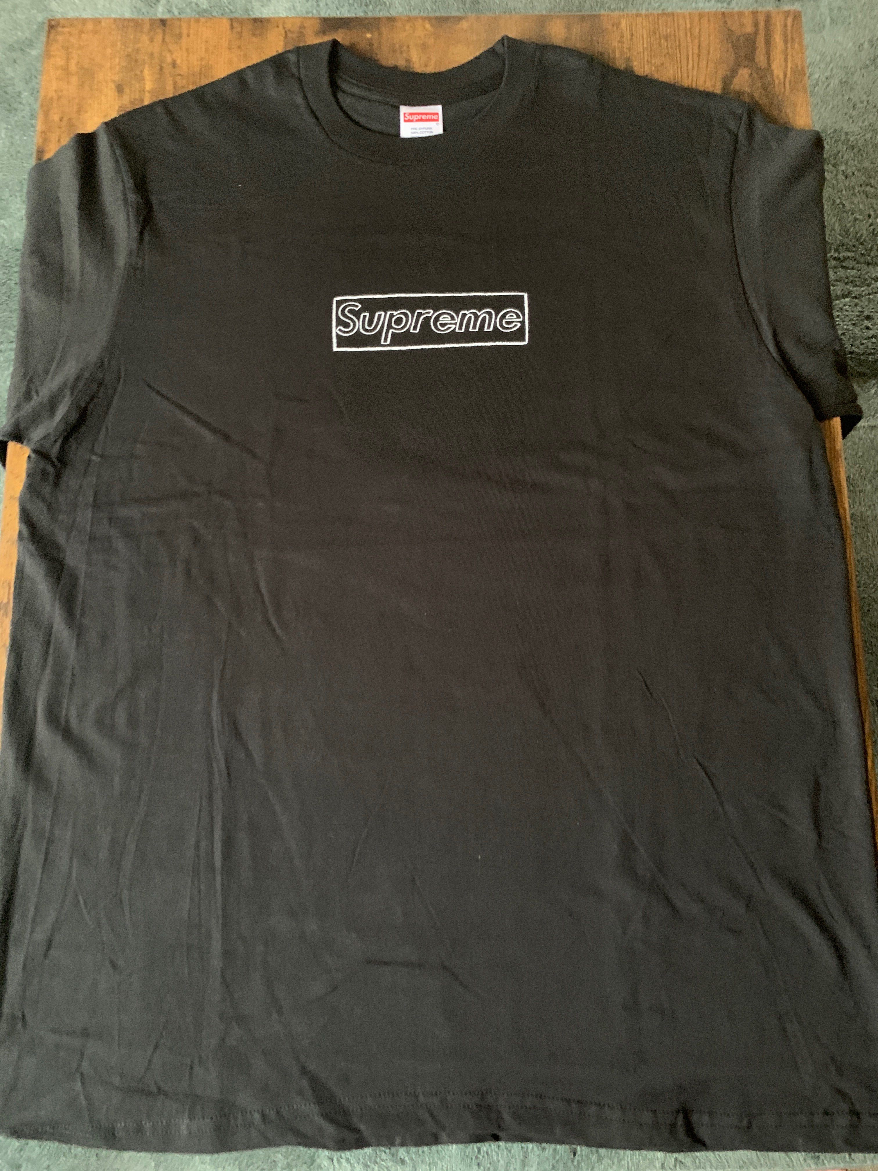 Supreme KAWS Chalk Logo Tee "Black"
