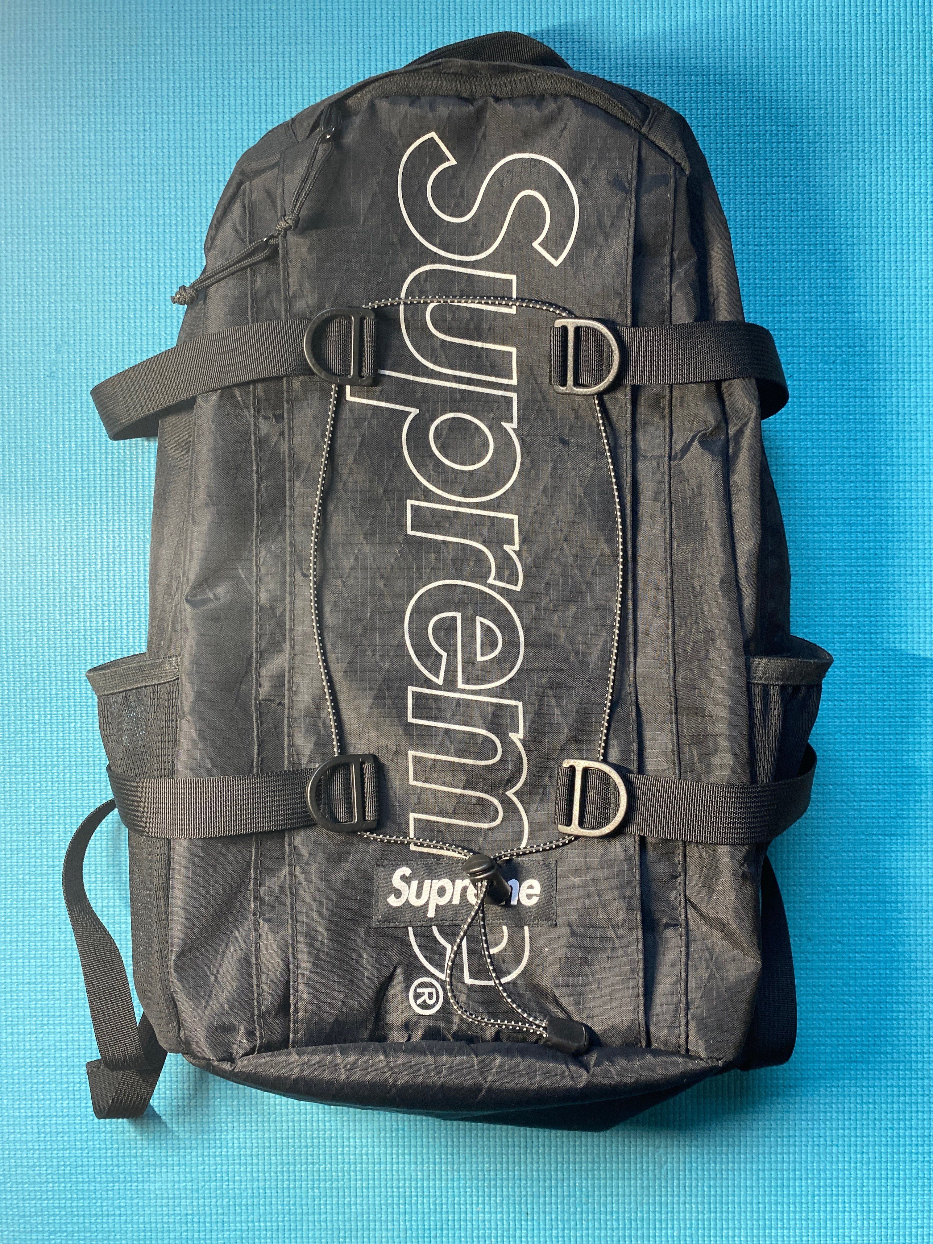 Supreme 18FW Backpack "Black"