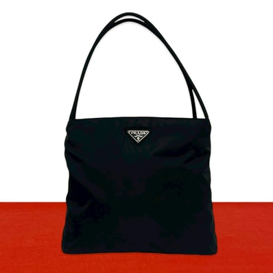 PRADA プラダ 三角ロゴ 金具 ナイロン トートバッグ ブラック
16322