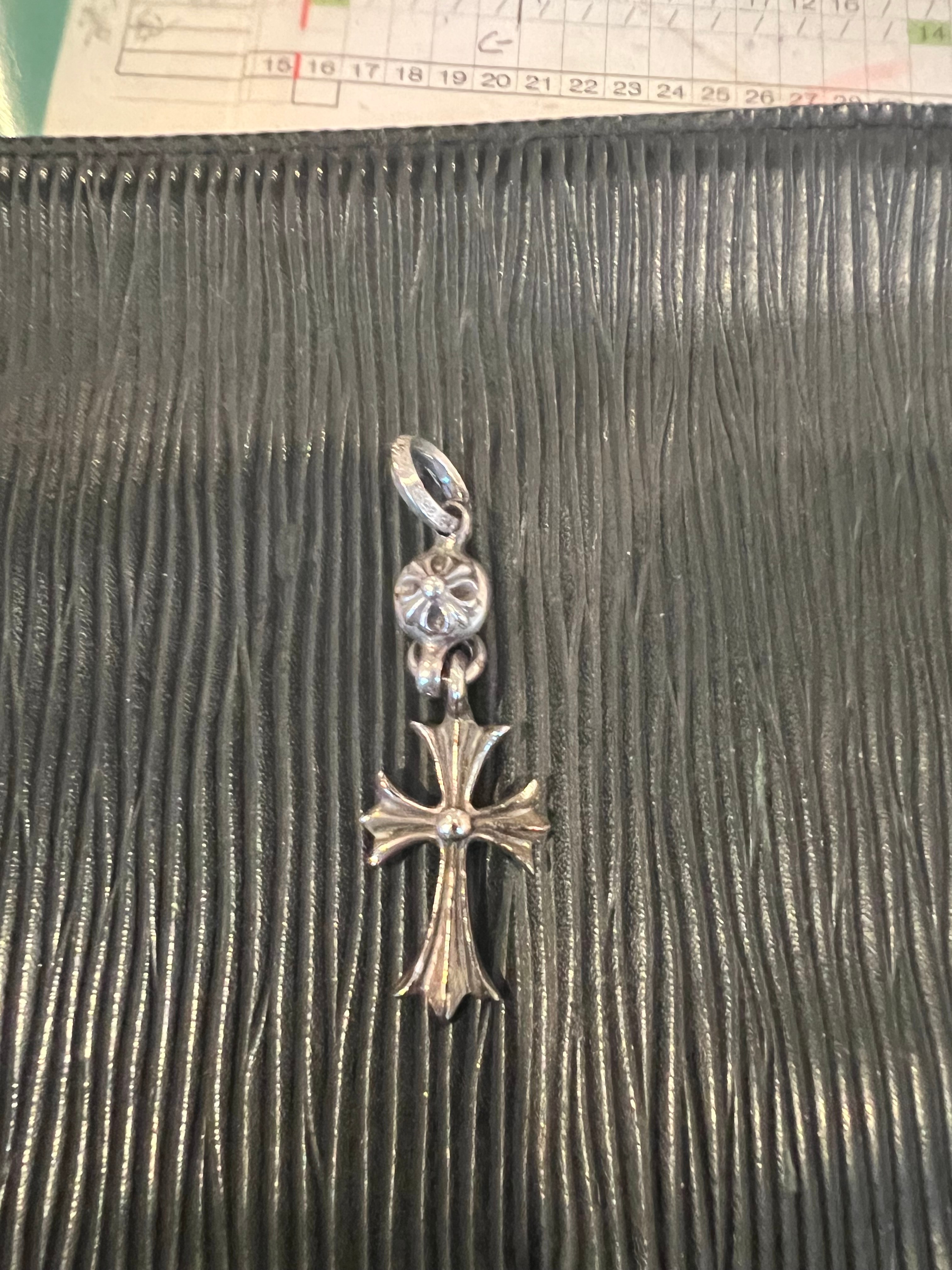 Chrome Hearts 1 Ball Tiny CH Cross Charm "Silver"
