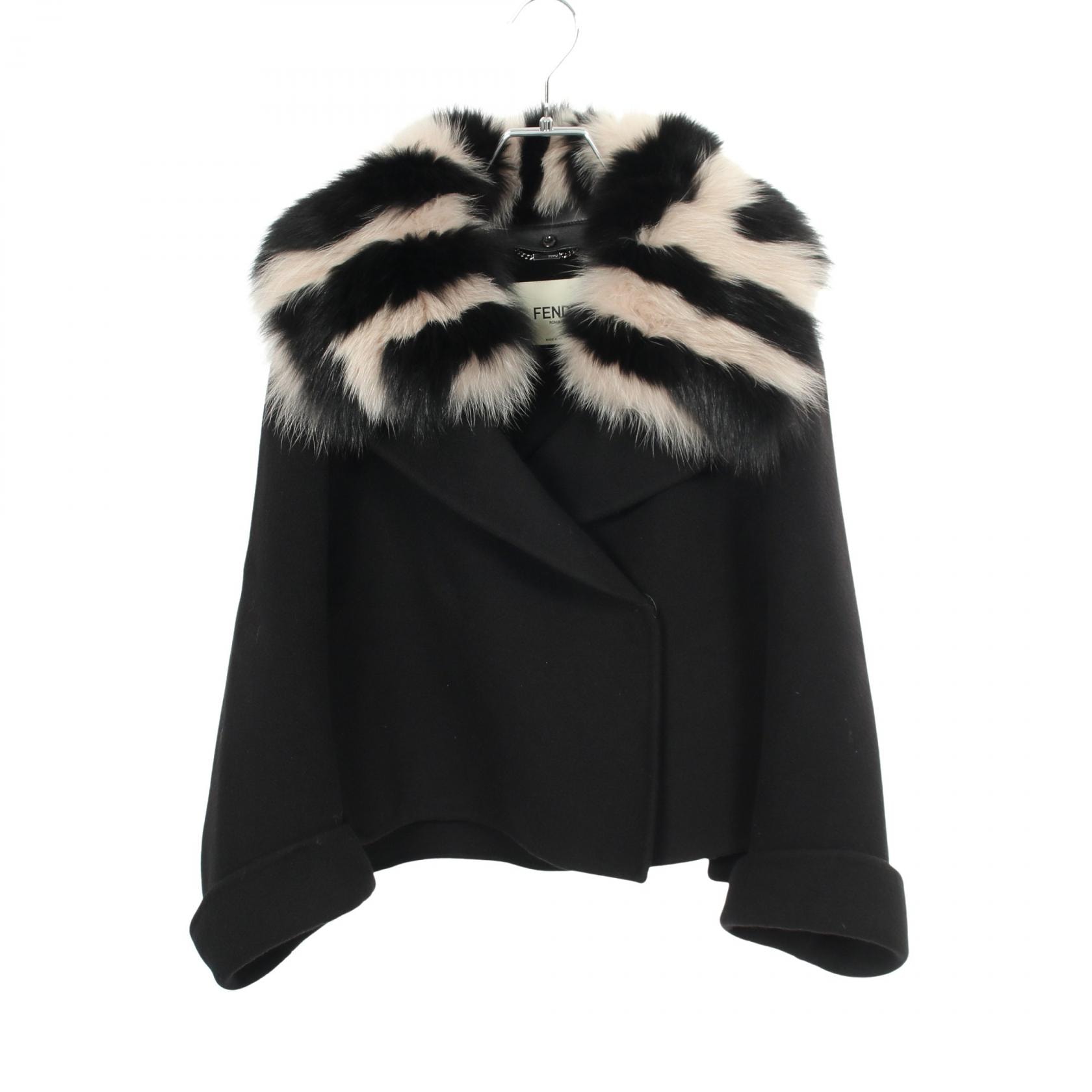 フェンディ FENDI ポンチョ 衣料品 アウター カシミヤ レディース ブラック系 【中古】