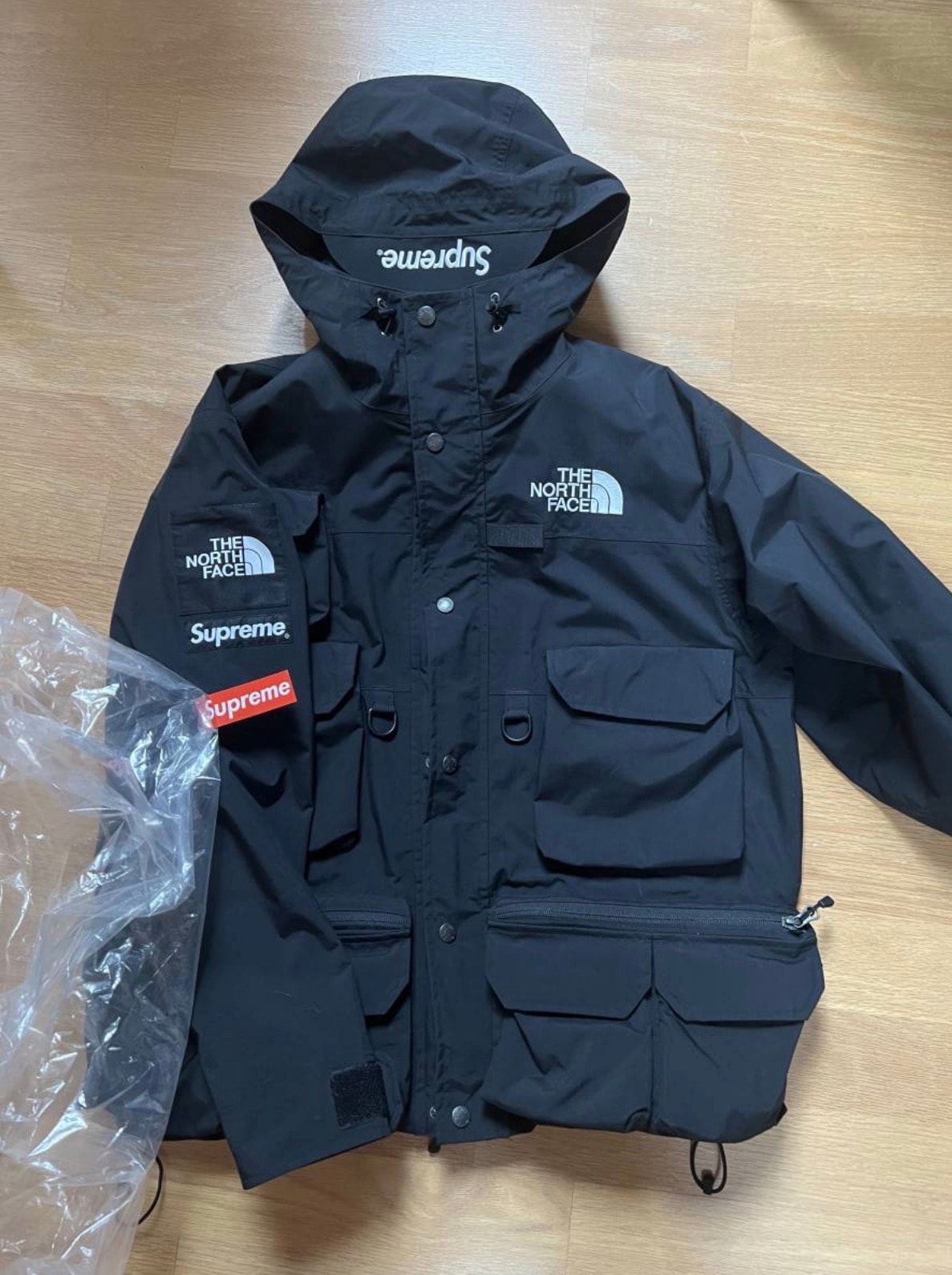 Supreme x The North Face Cargo Jacket "Black"