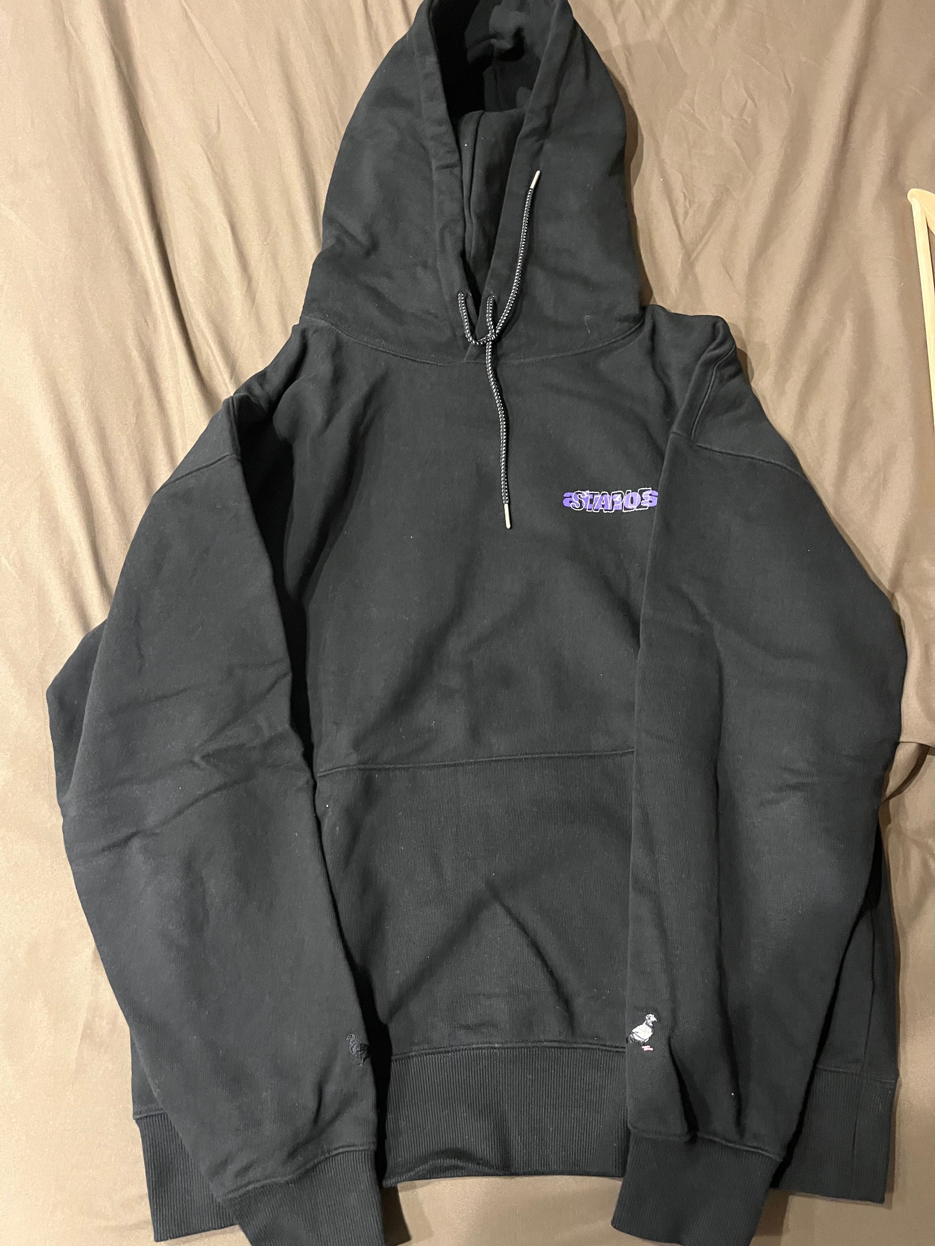 Atmos STAPLE フーディ