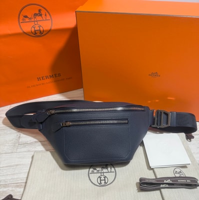 【定価713,900円/新品同様/Z刻印/国内正規品】HERMES エルメス シティスライドクロスPM/ブルーニュイ ボディバッグ