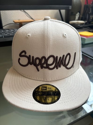 Supreme Handstyle New Era "Stone"