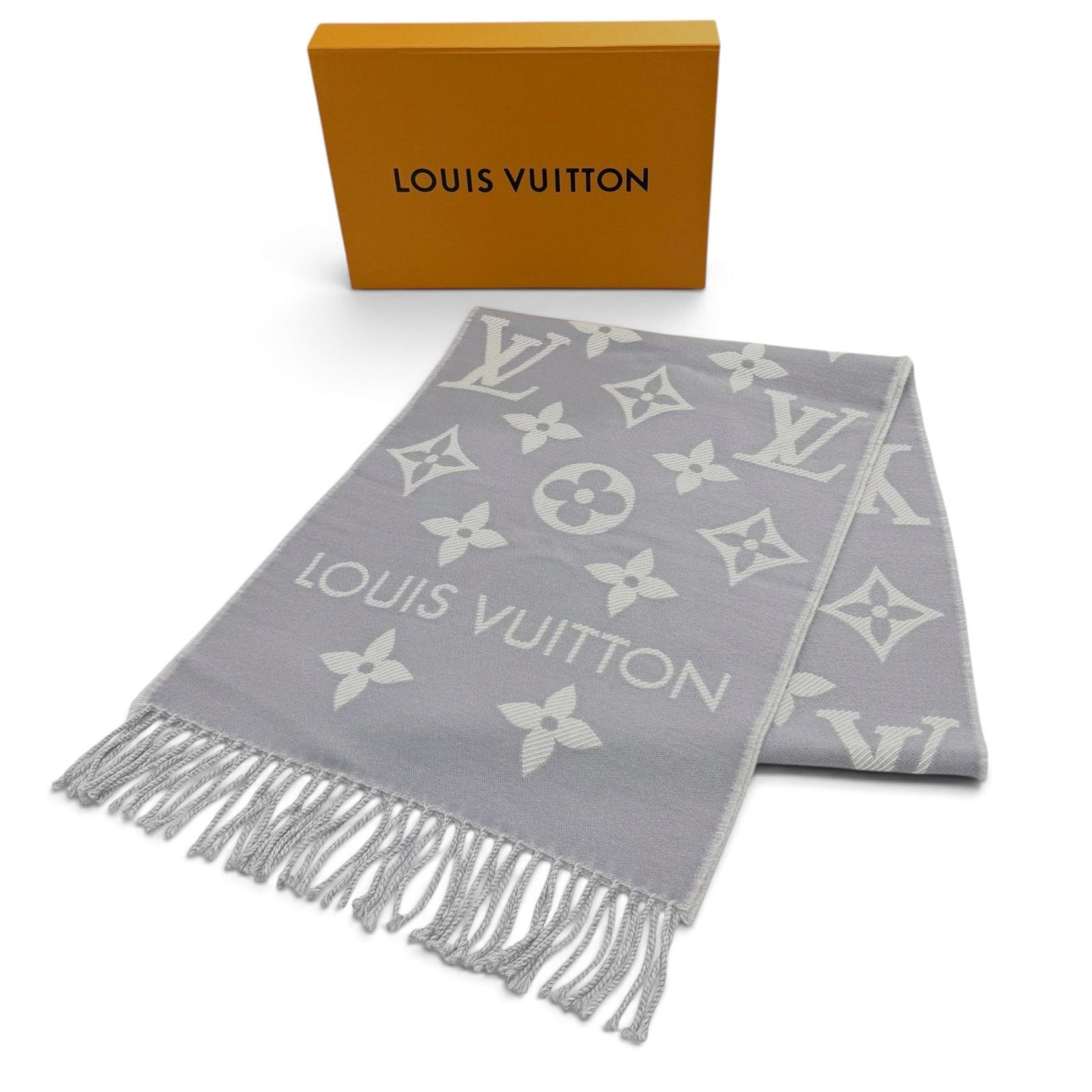 A (未使用に近い)】極美品 ルイヴィトン マフラー LV エセンシャル 170