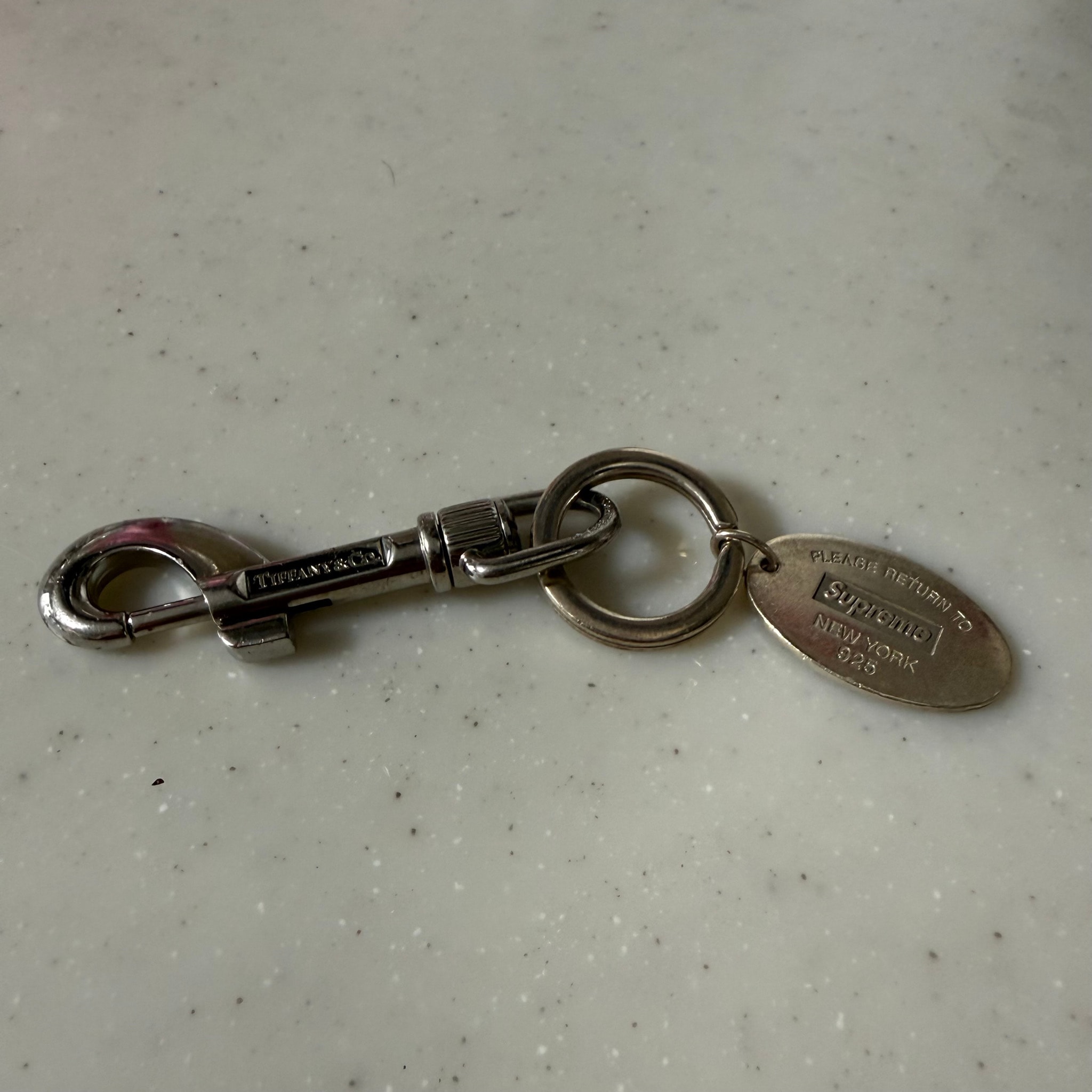 Supreme / Tiffany & Co. Return to Tiffany Oval Tag Keyring "Silver"