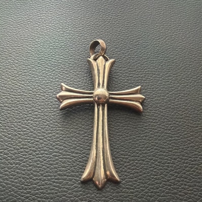 Chrome Hearts Large CH Cross with Plain Bale "Silver"