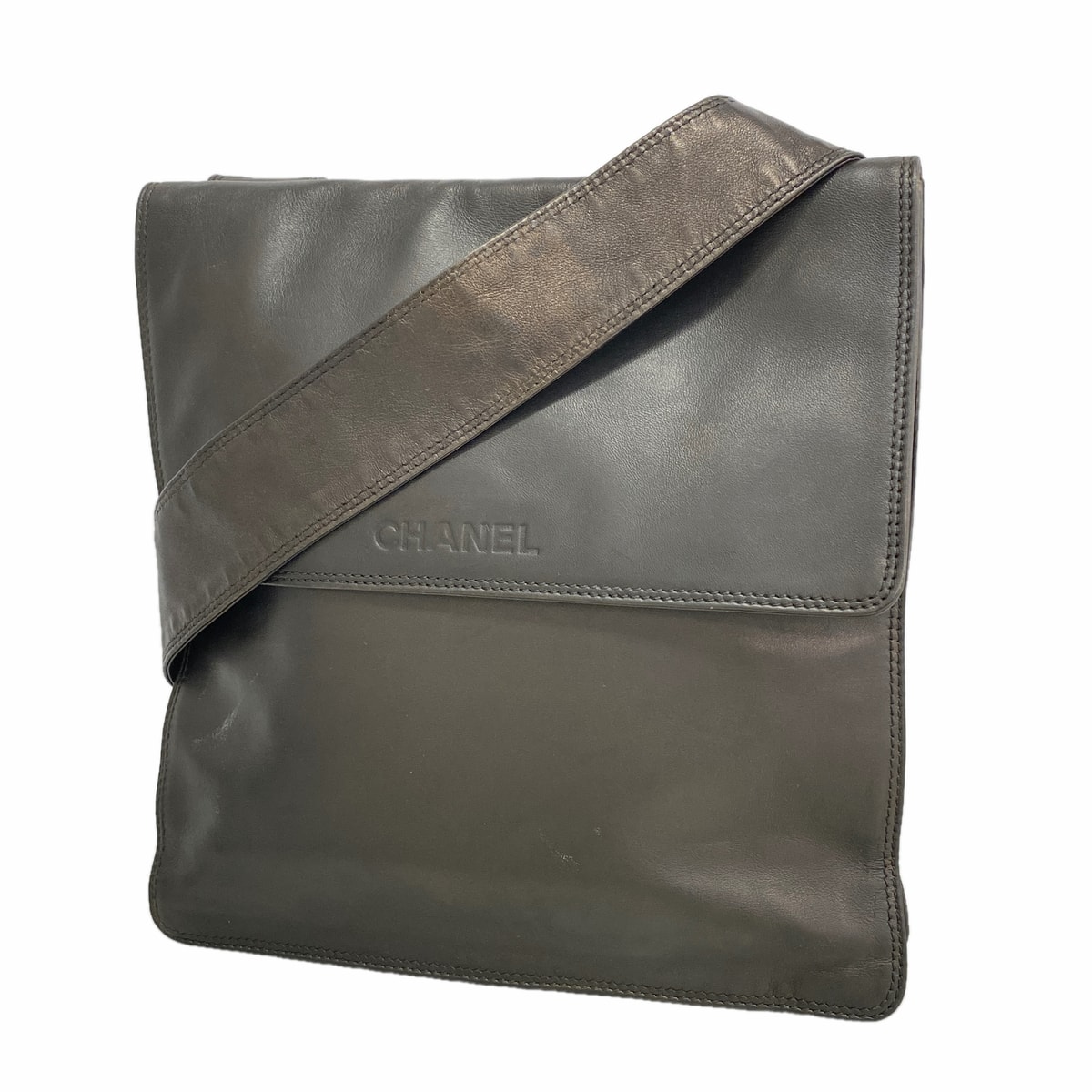 【6hd3392-k】シャネル ショルダーバッグ レザー ブラック ゴールド金具【中古】レディース