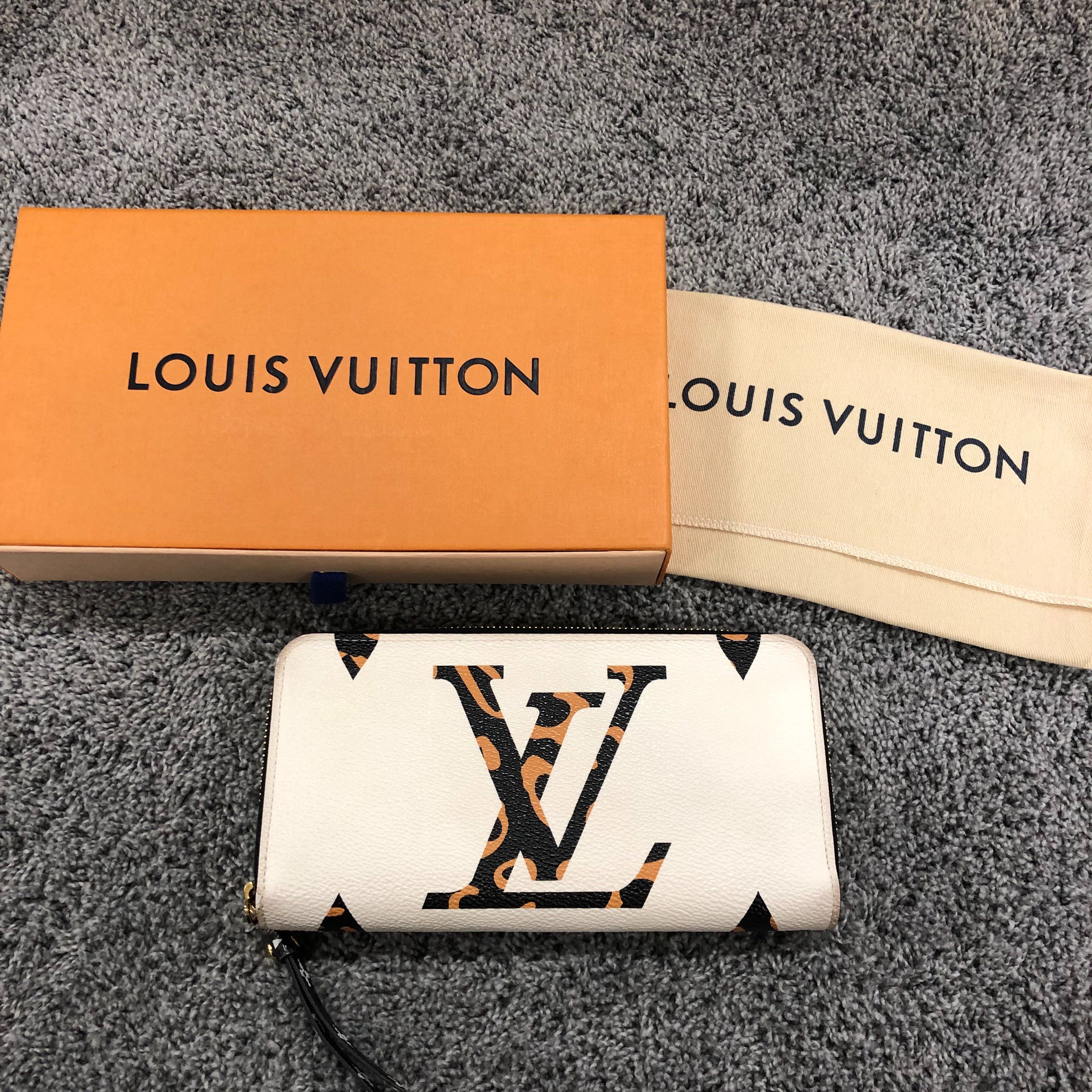 Louis Vuitton Monogram Jungle Zippy Wallet "White"