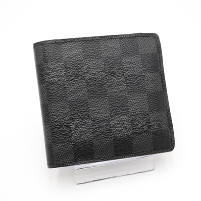 LOUIS VUITTON(ルイ・ヴィトン)ポルトフォイユ・マルコ ダミエ・グラフィット 二つ折り財布 コンパクトウォレット ブラック グレー PVC レザー メンズ 小銭入れ付き【中古】
