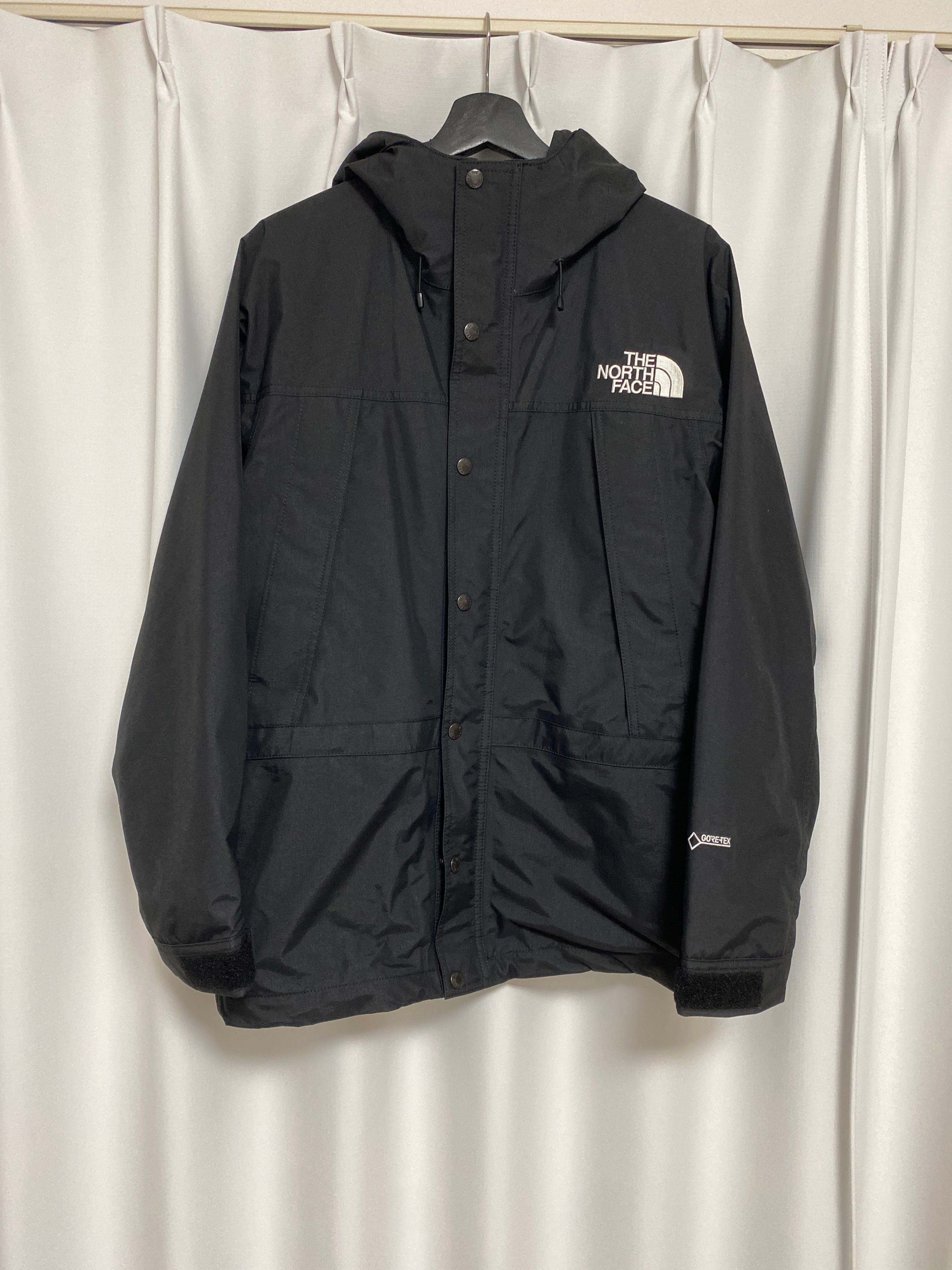 The North Face Mountain Light Jacket "Black"NP11834