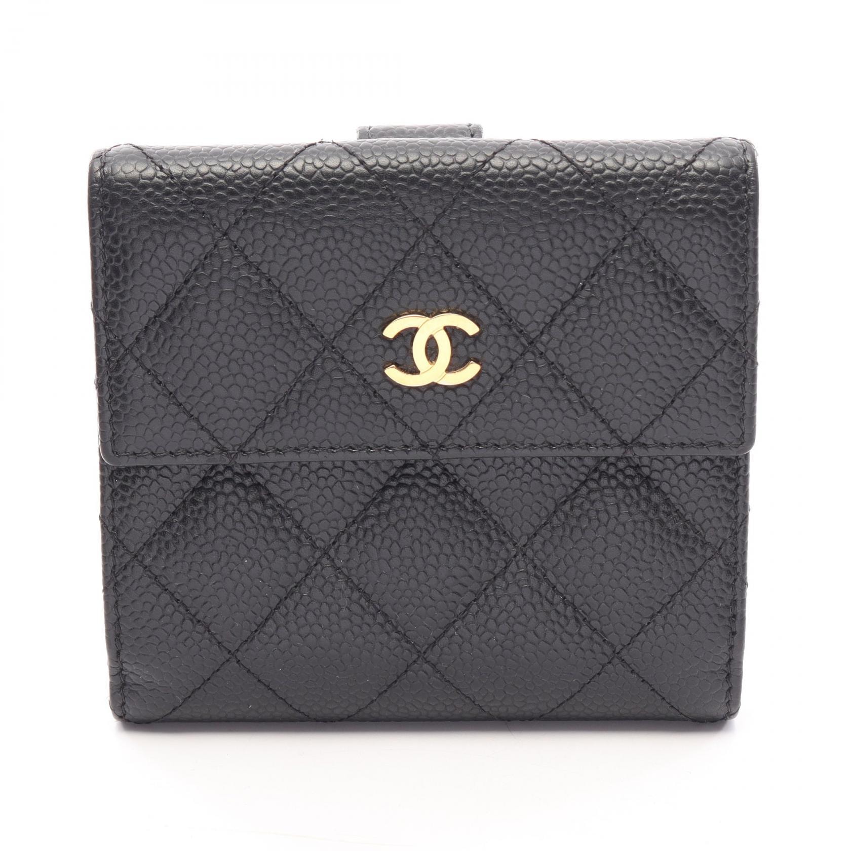 シャネル CHANEL マトラッセ Wホック財布 財布 キャビアスキン(グレインドカーフ) レディース ブラック系 【中古】