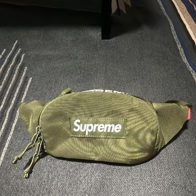 Supreme FW22 Small Waist Bag Supreme FW22 Small Waist Bag