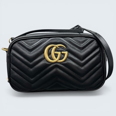 GUCCI 極美品 グッチ GGマーモント スモール カメラバッグ チェーンショルダーバッグ 447632 レザー ブラック ゴールド金具 クロスボディ ポシェット Aランク 中古 鑑定済 グッチバッグ