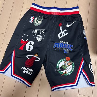 Supreme / Nike®/NBA Teams Authentic Short "Black"