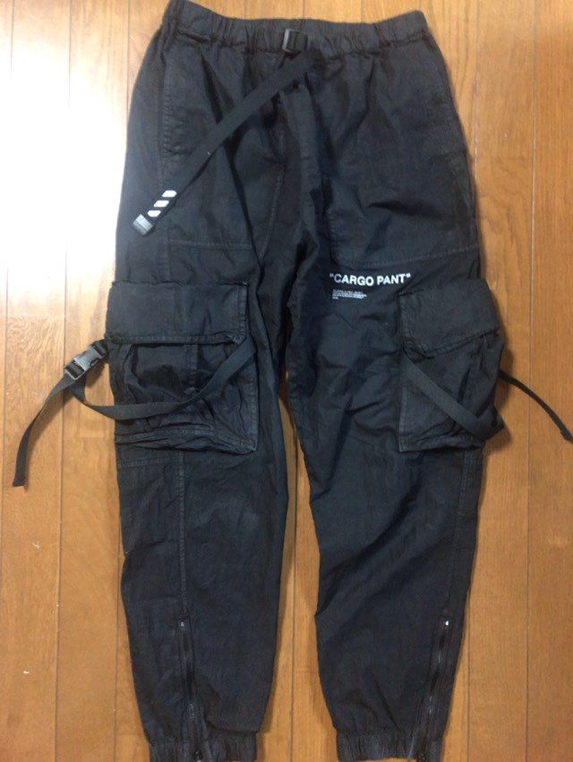 OFF-WHITE PARACHUTE CARGO PANTS "Black"