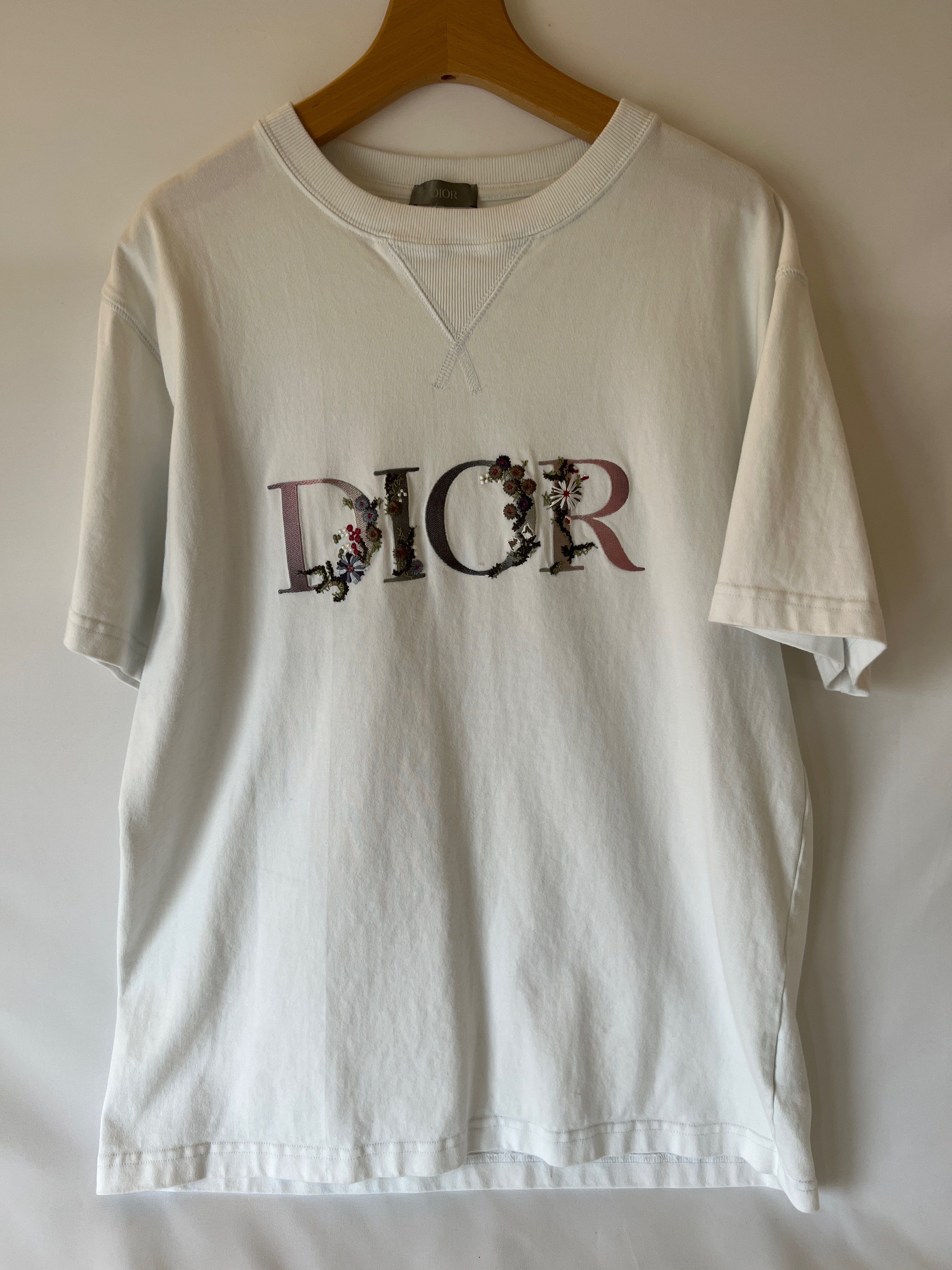 Dior フラワーロゴTシャツ