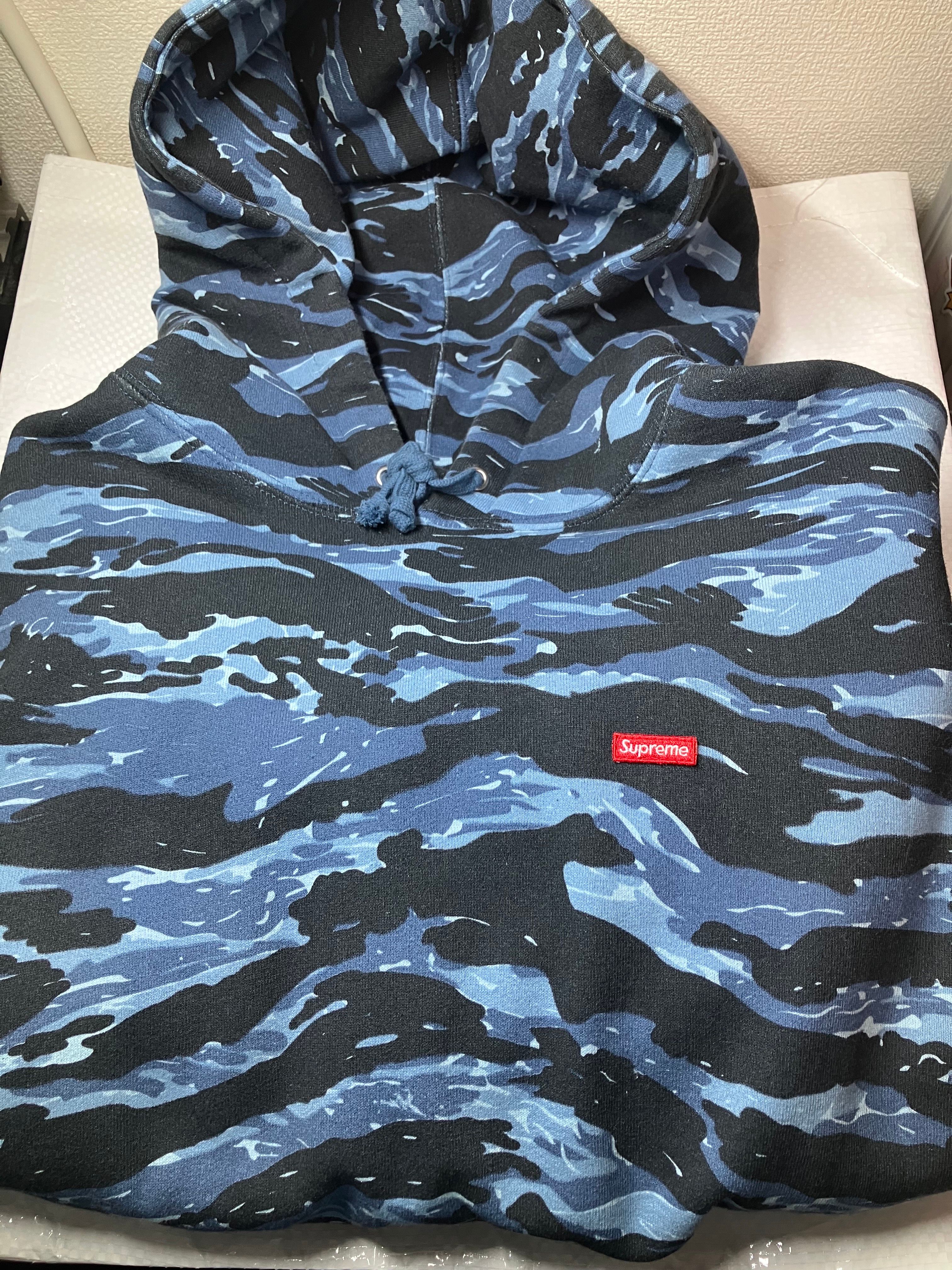 Supreme Small Box Hooded Sweatshirt "Blue Tiger Camo" (24FW)