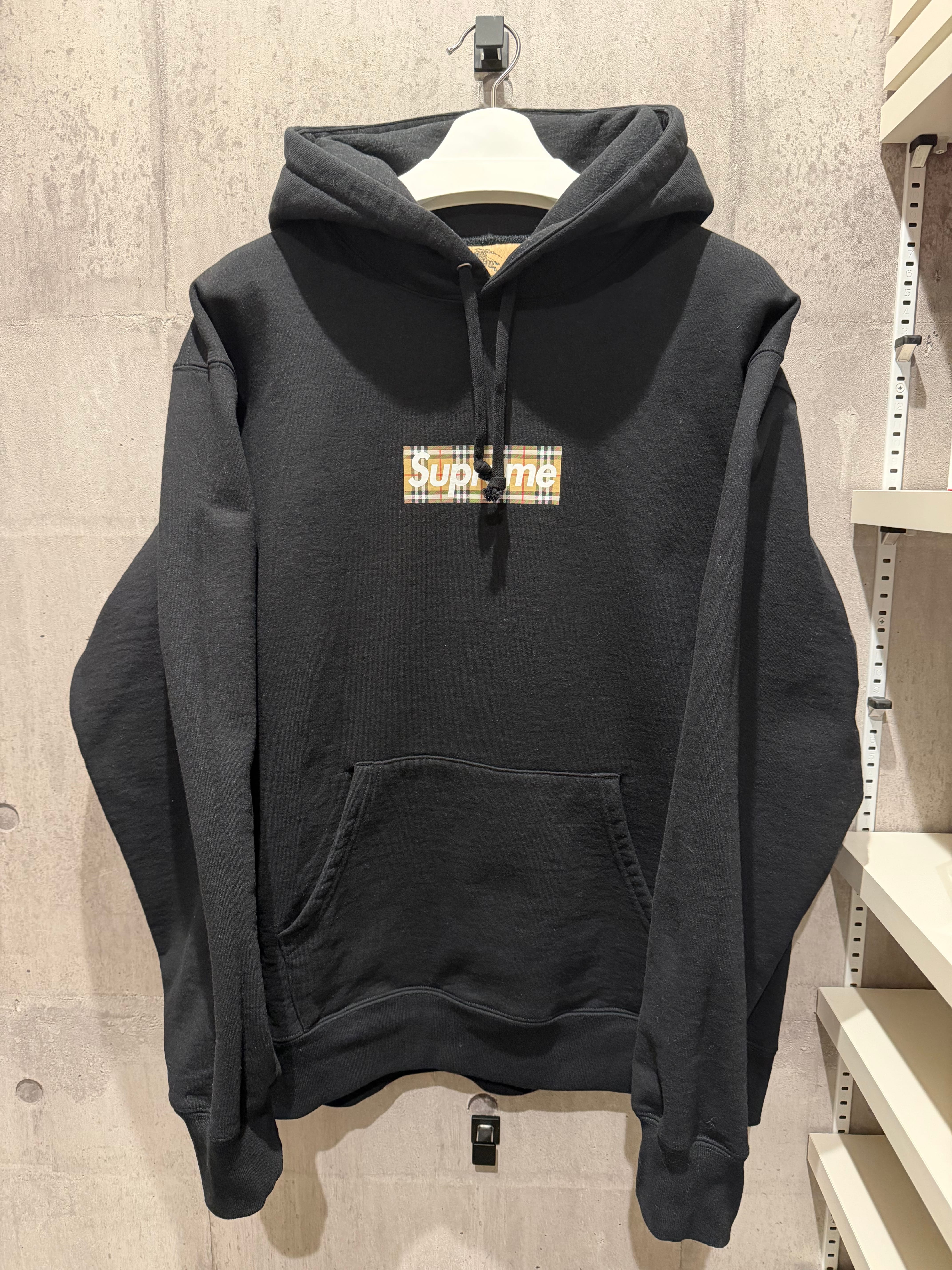 Supreme / Burberry Box Logo Hooded Sweatshirt "Black"