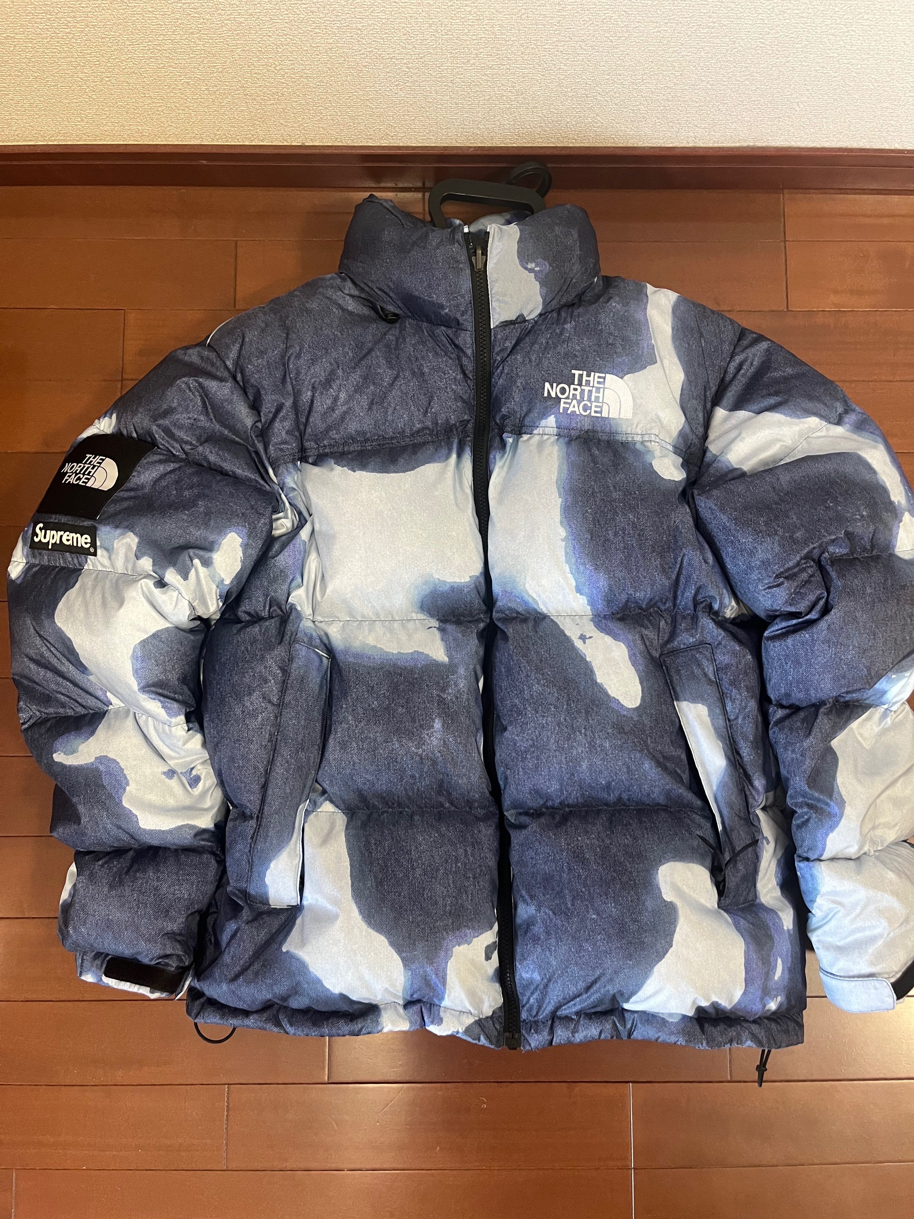 Supreme x The North Face Bleached Denim Print Nuptse Jacket "Indigo"