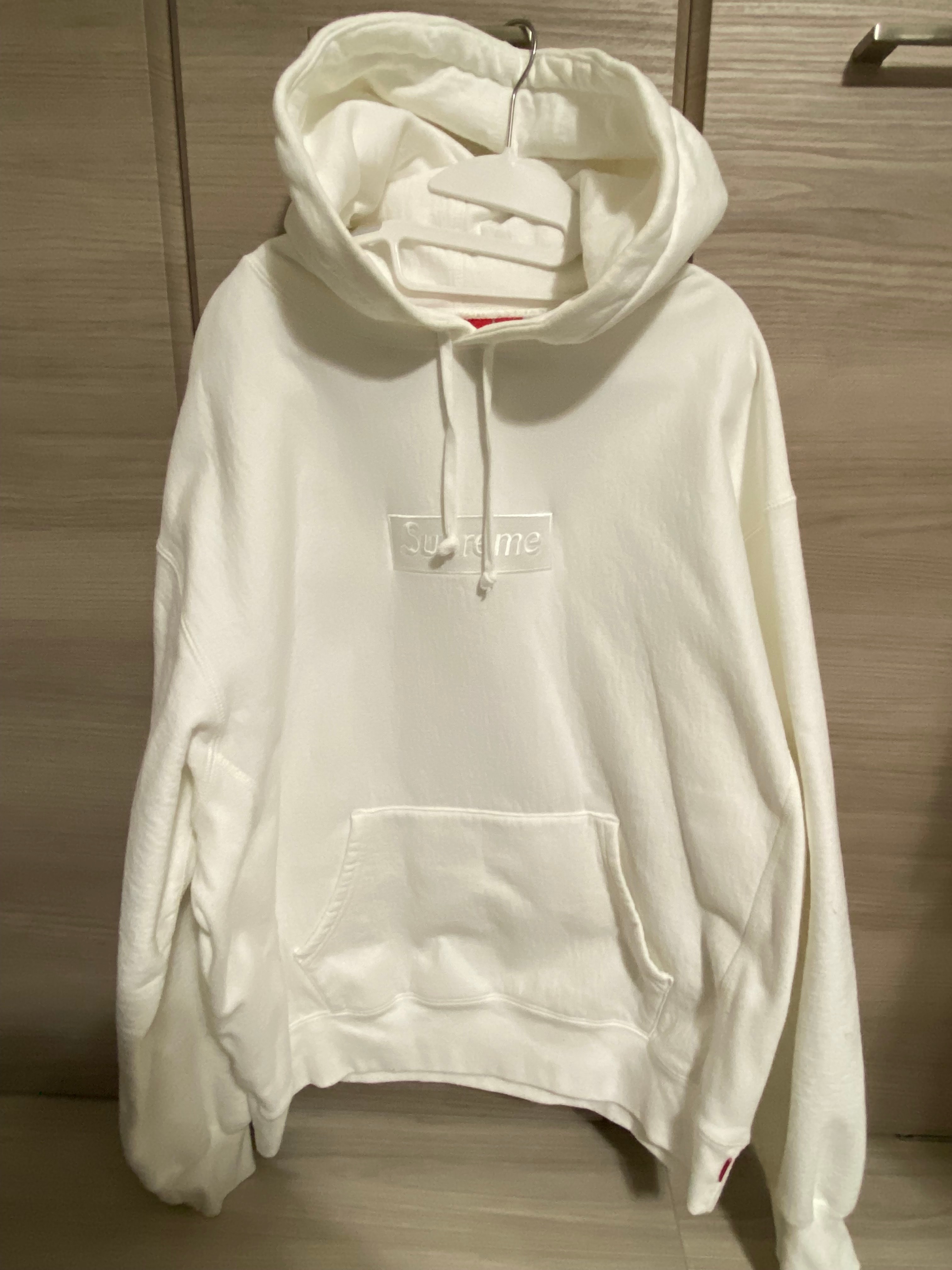 Supreme Box Logo Hooded Sweatshirt "White" (23FW)