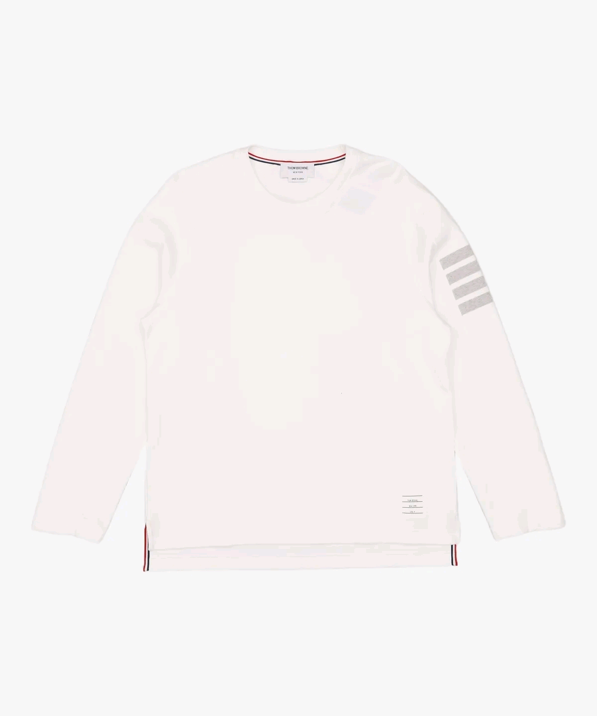 Long-sleeve t-shirt