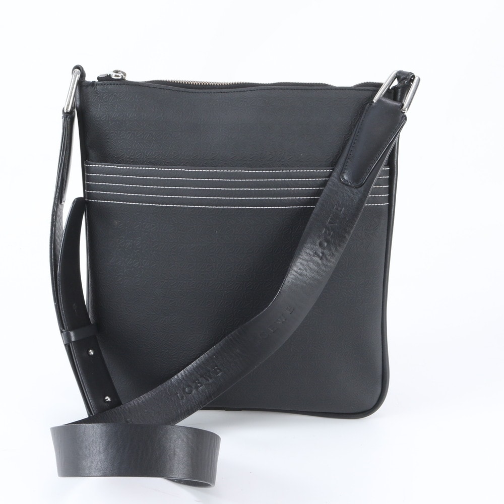 ■美品 ロエベ リピートアナグラムショルダーバッグ レザー