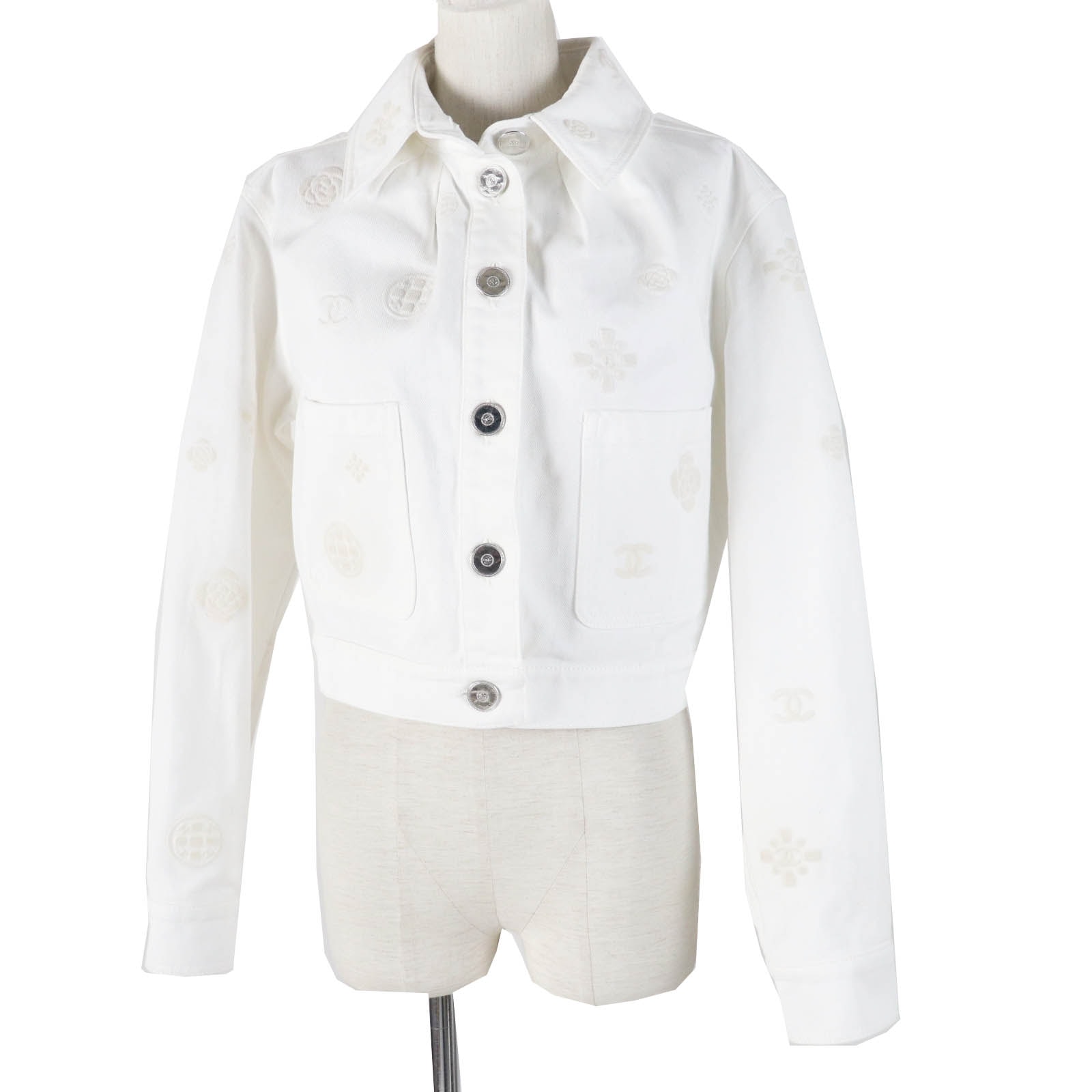極美品 シャネル
 デニムジャケット ホワイト レディース 36 P70204